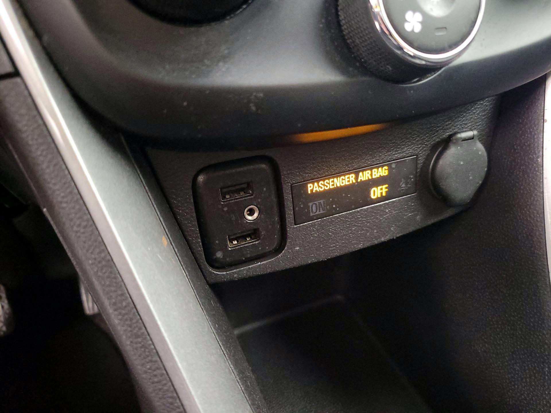 Thumbnail: 2019 Chevrolet Trax - 18
