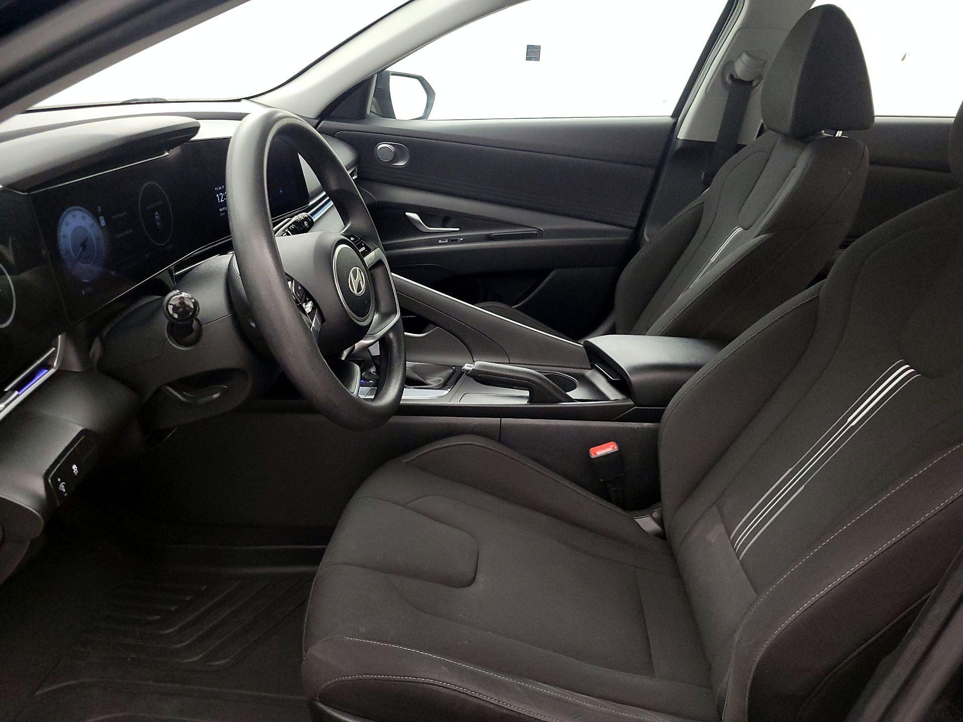Thumbnail: 2024 Hyundai Elantra - 11