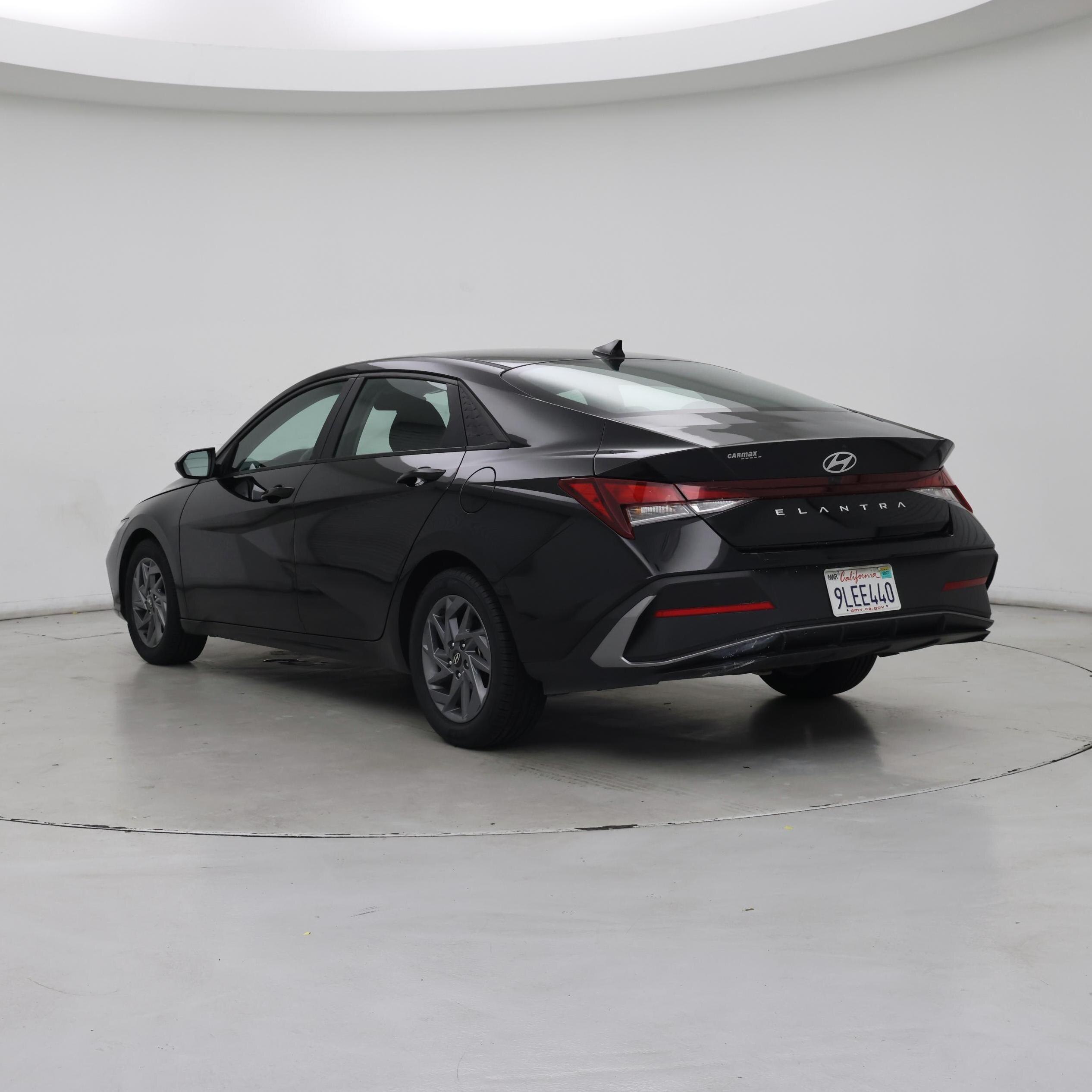 Thumbnail: 2024 Hyundai Elantra - 2