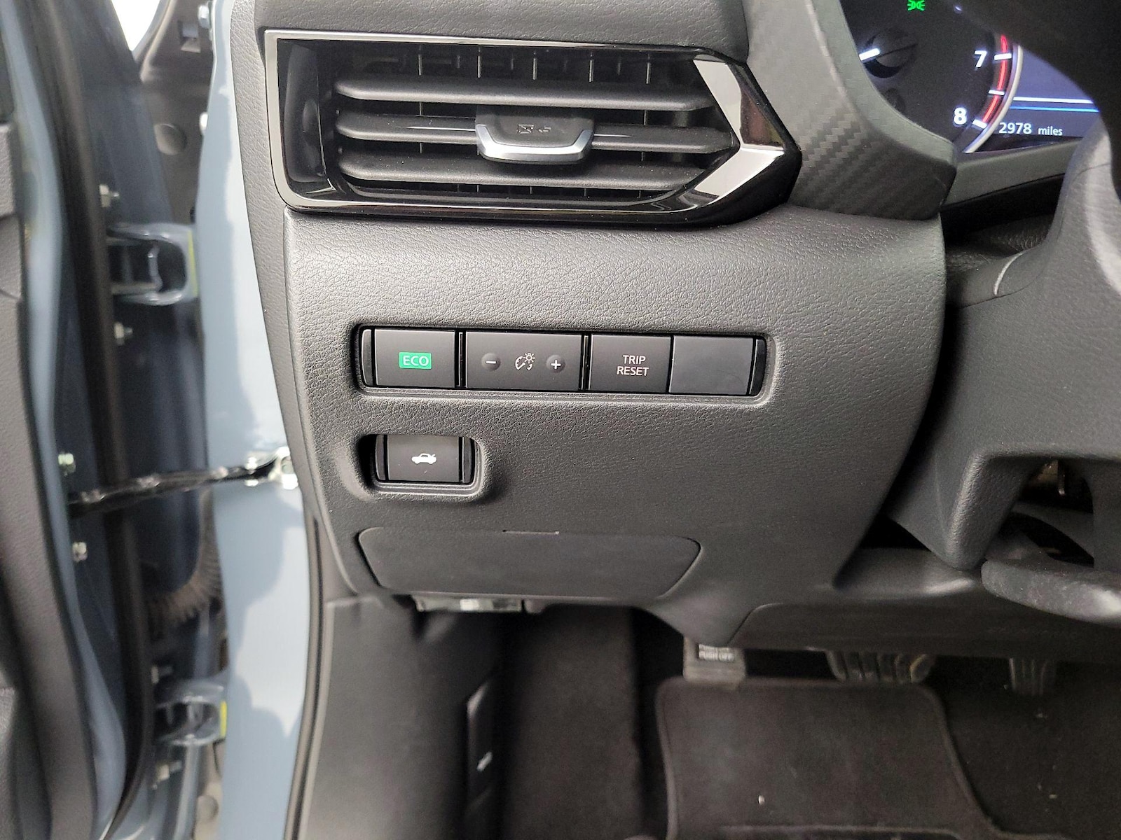 2025 Nissan Sentra SV - Photo 14
