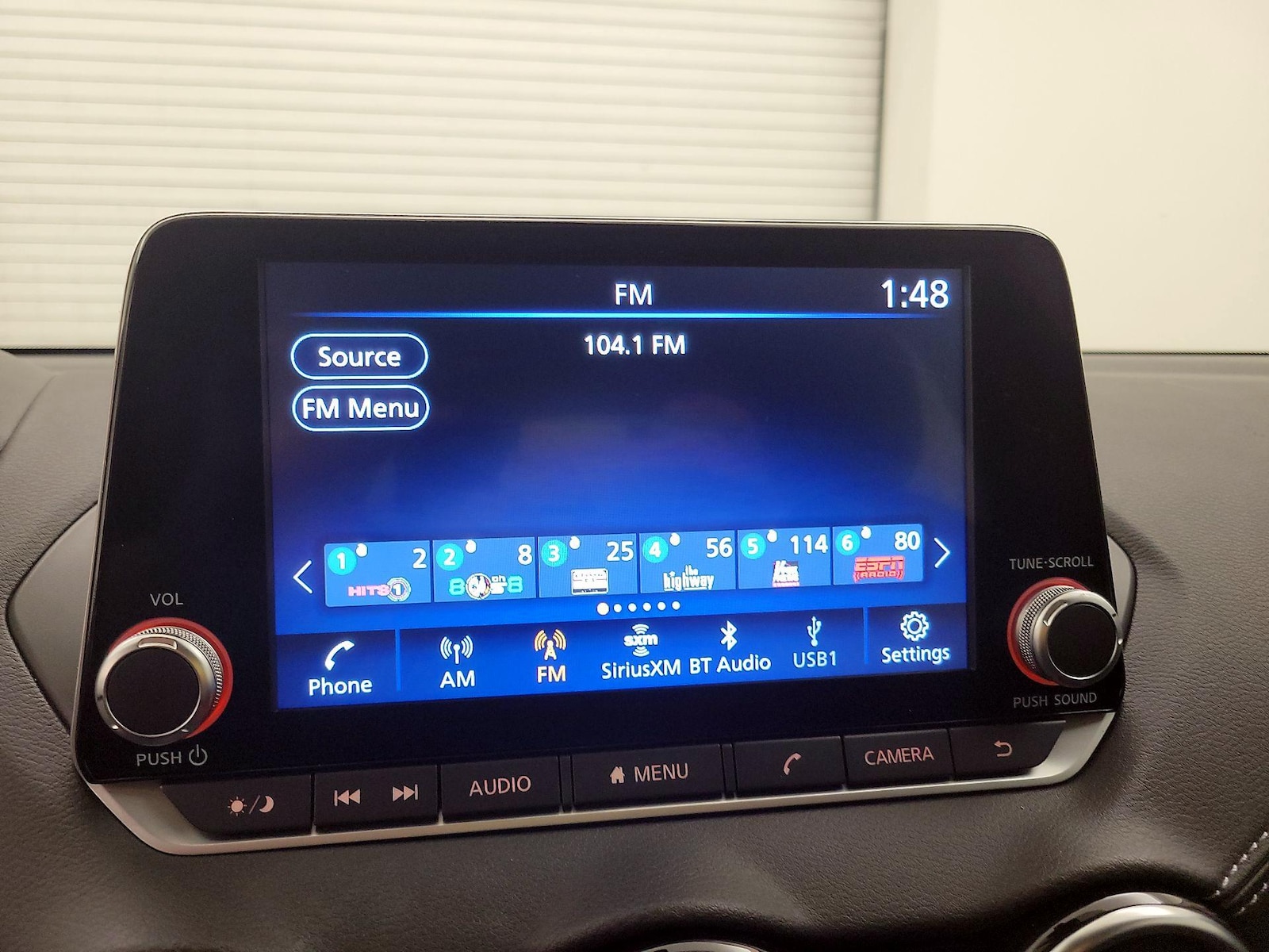 2025 Nissan Sentra SV - Photo 16