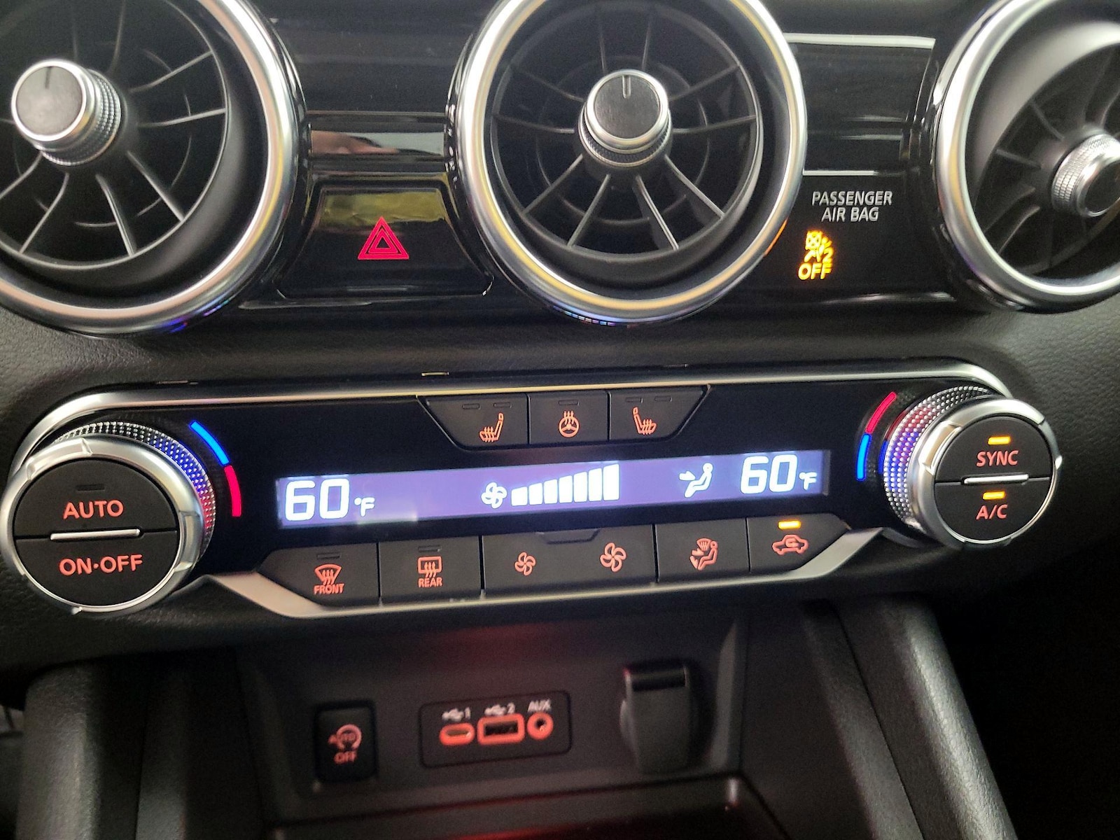 2025 Nissan Sentra SV - Photo 17