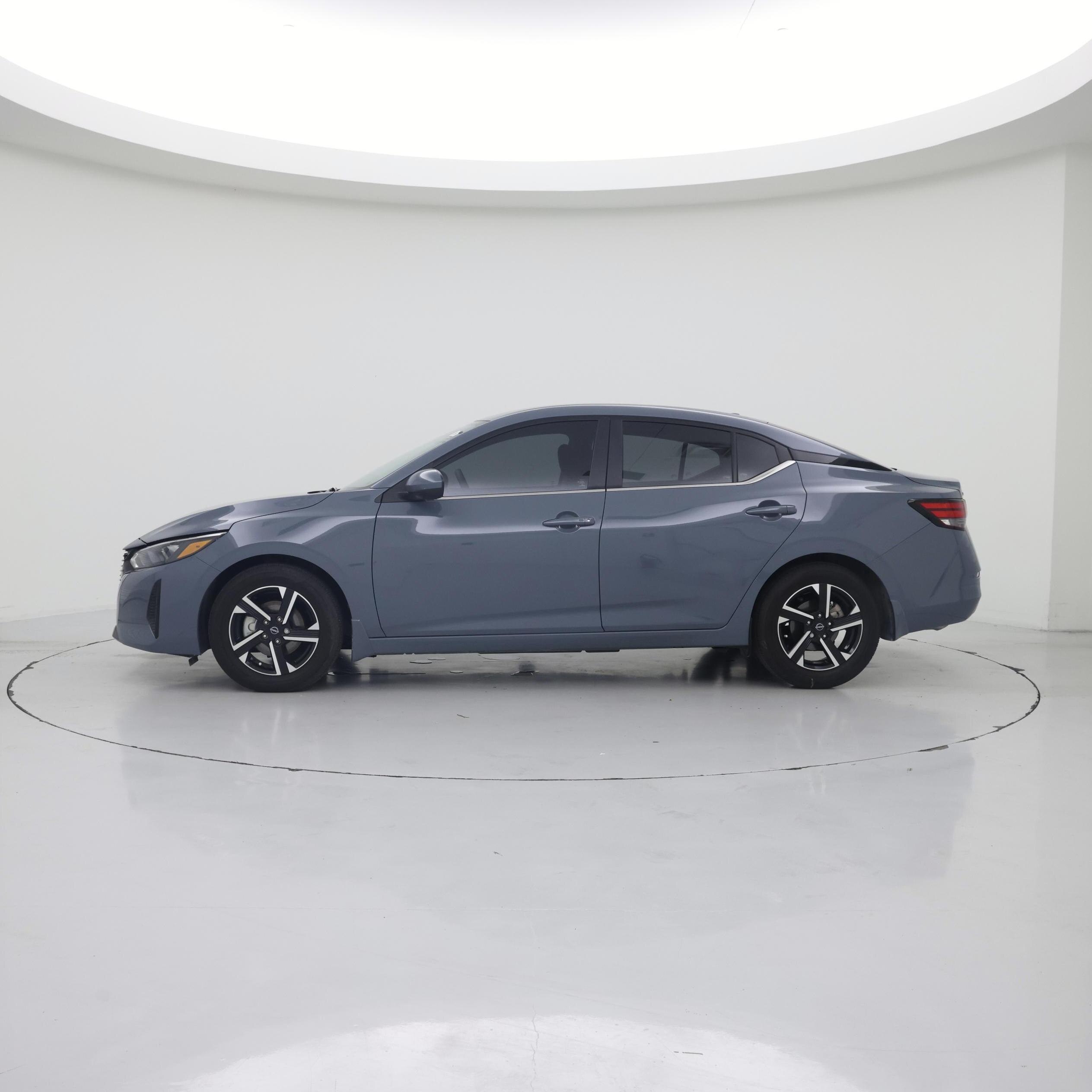 Thumbnail: 2025 Nissan Sentra - 3