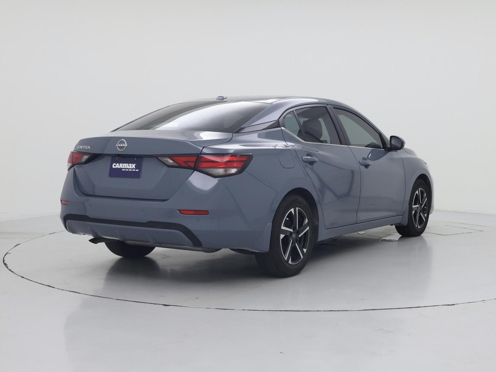 2025 Nissan Sentra SV - Photo 9