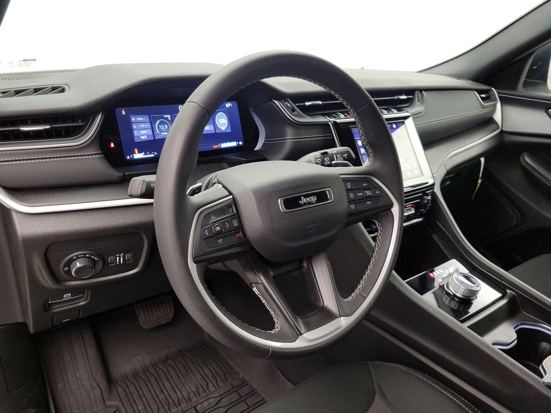 Thumbnail: 2024 Jeep Grand Cherokee L - 9