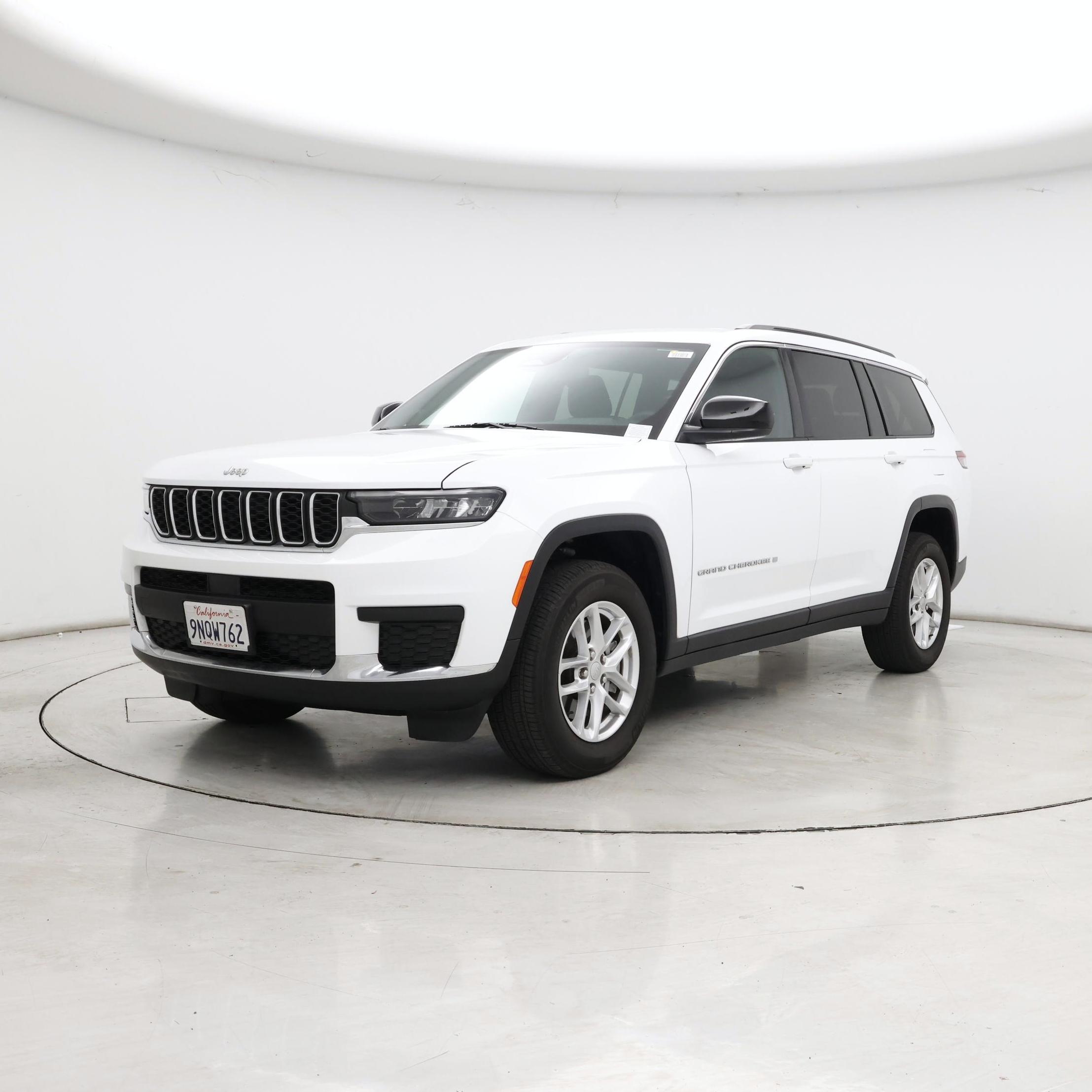Thumbnail: 2024 Jeep Grand Cherokee L - 4