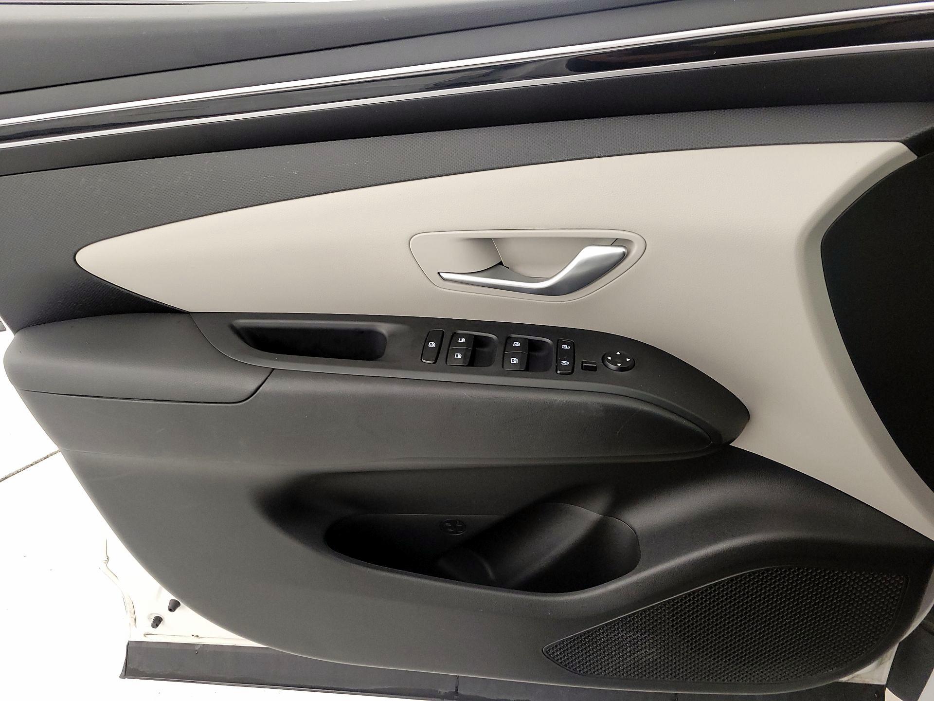 Thumbnail: 2024 Hyundai Tucson - 12