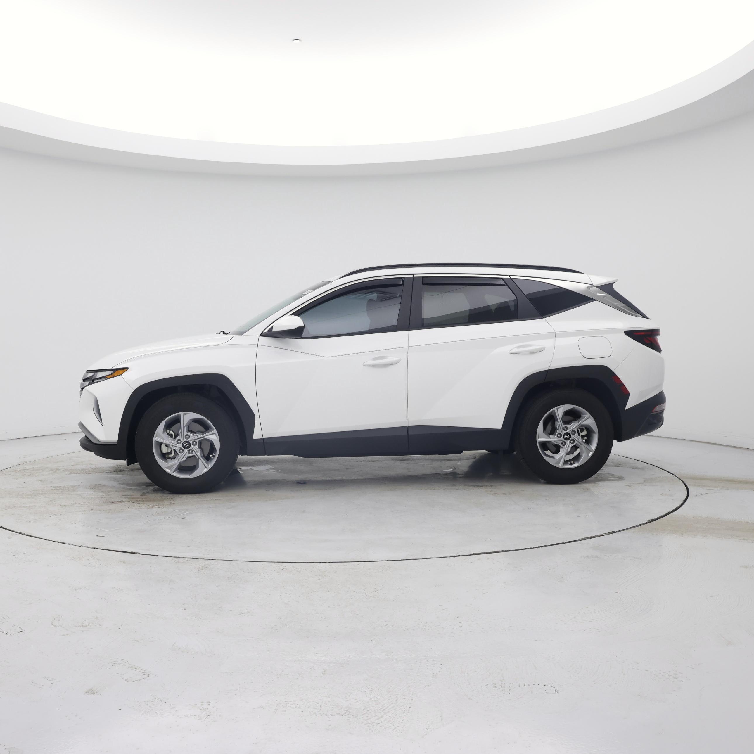 Thumbnail: 2024 Hyundai Tucson - 3