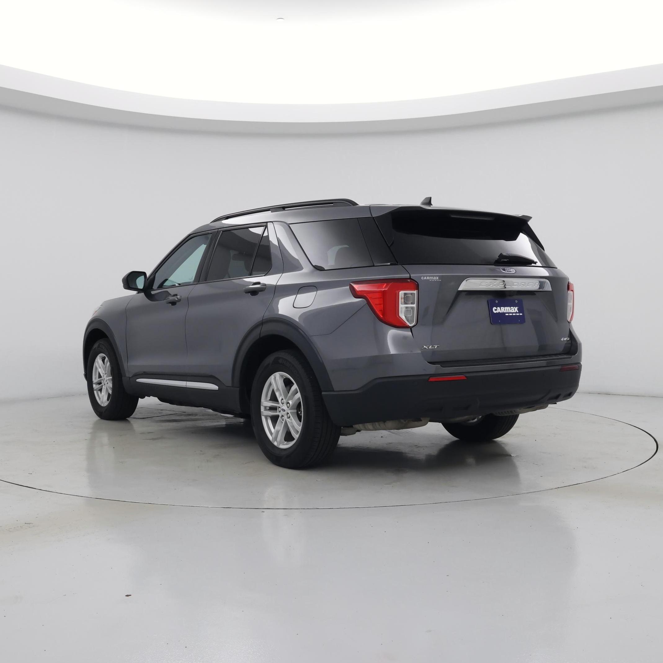 Thumbnail: 2025 Audi SQ5 - 2