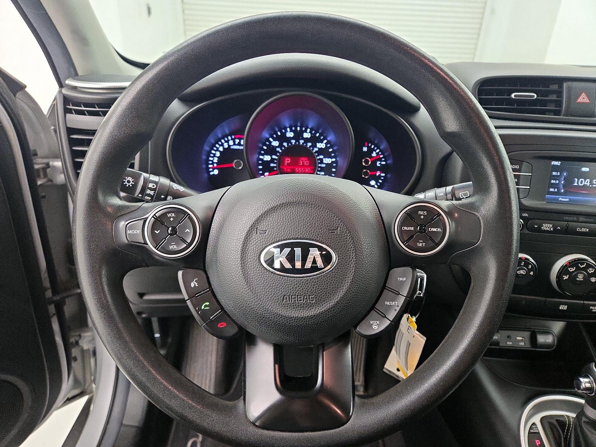 Thumbnail: 2016 Kia Soul - 10