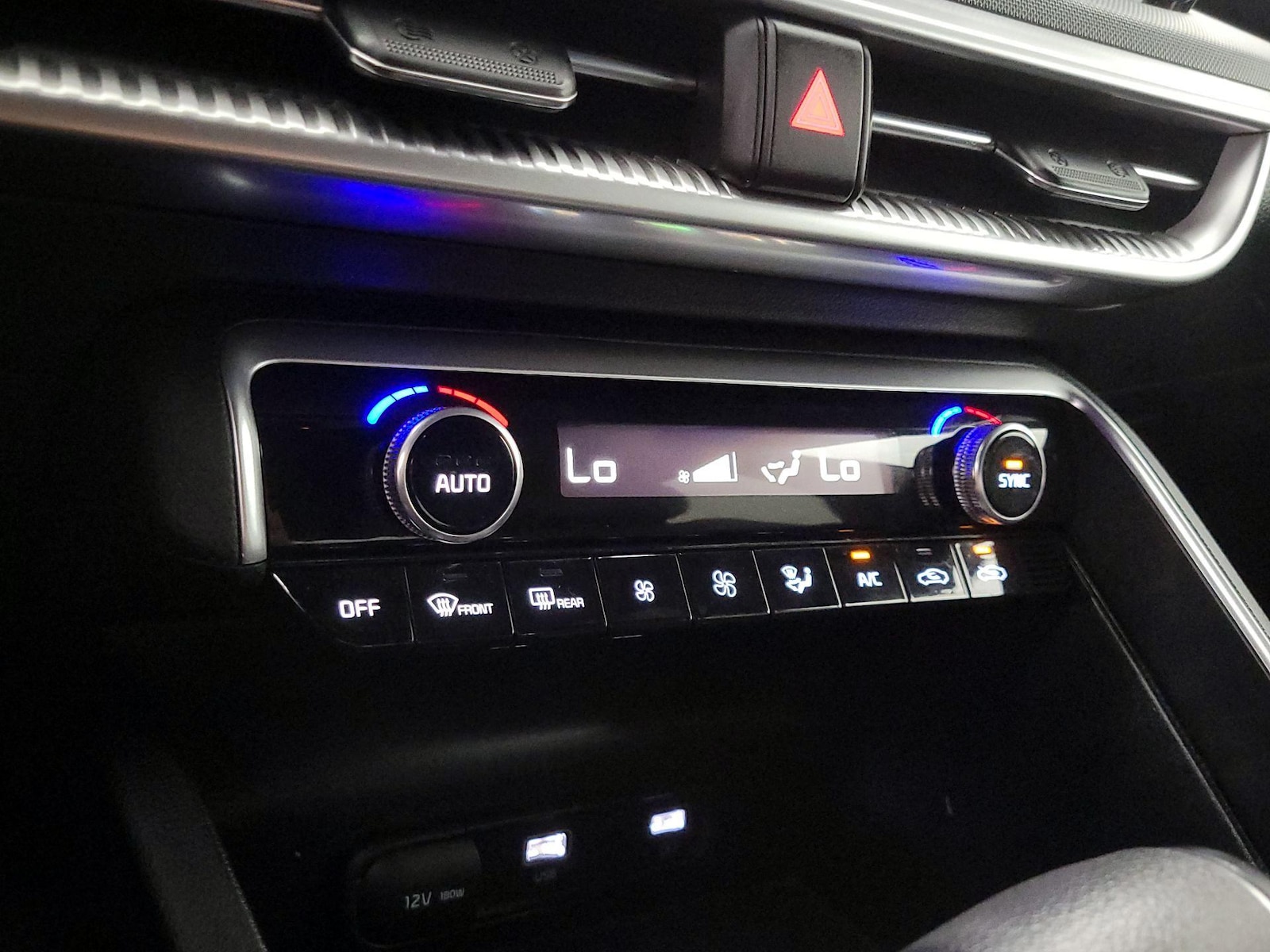 2023 Kia K5 GT-Line - Photo 18