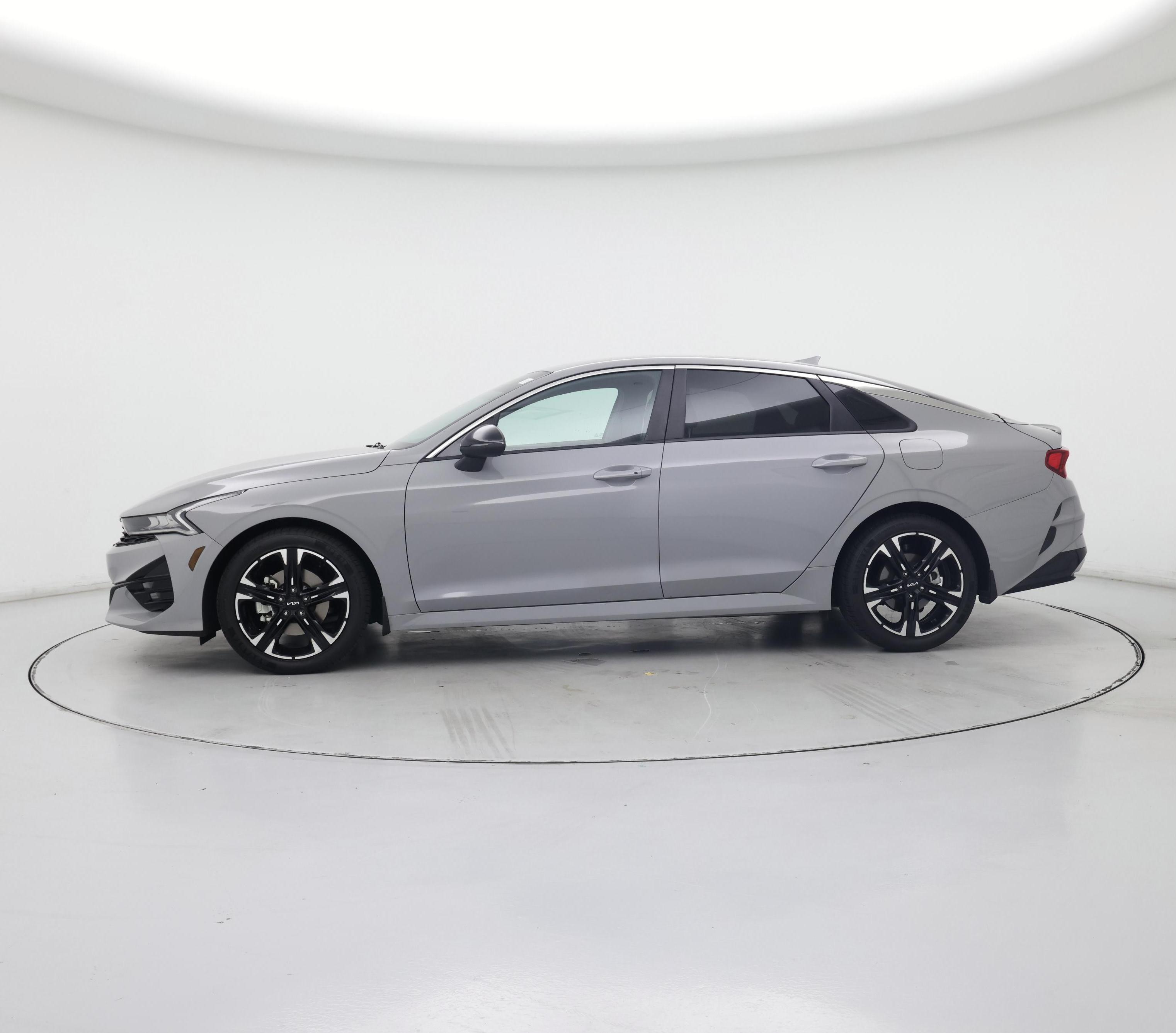 Thumbnail: 2023 Kia K5 - 3