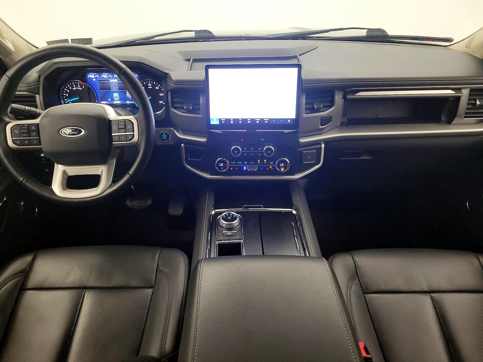 2022 Ford Expedition XLT - Photo 10