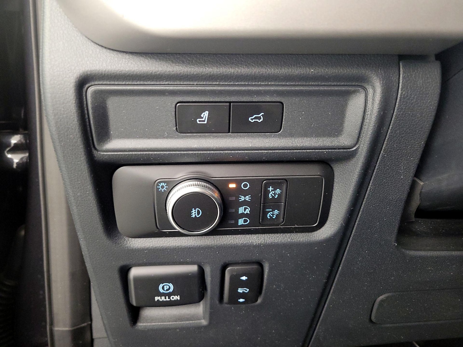 2022 Ford Expedition XLT - Photo 14