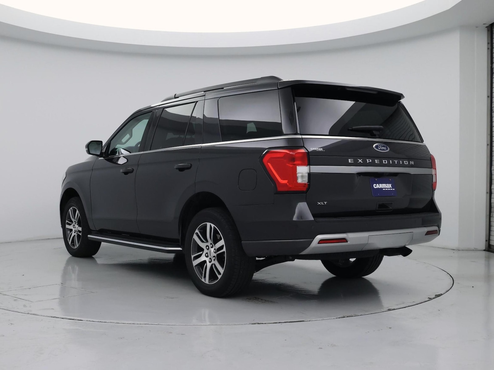 2022 Ford Expedition XLT - Photo 3