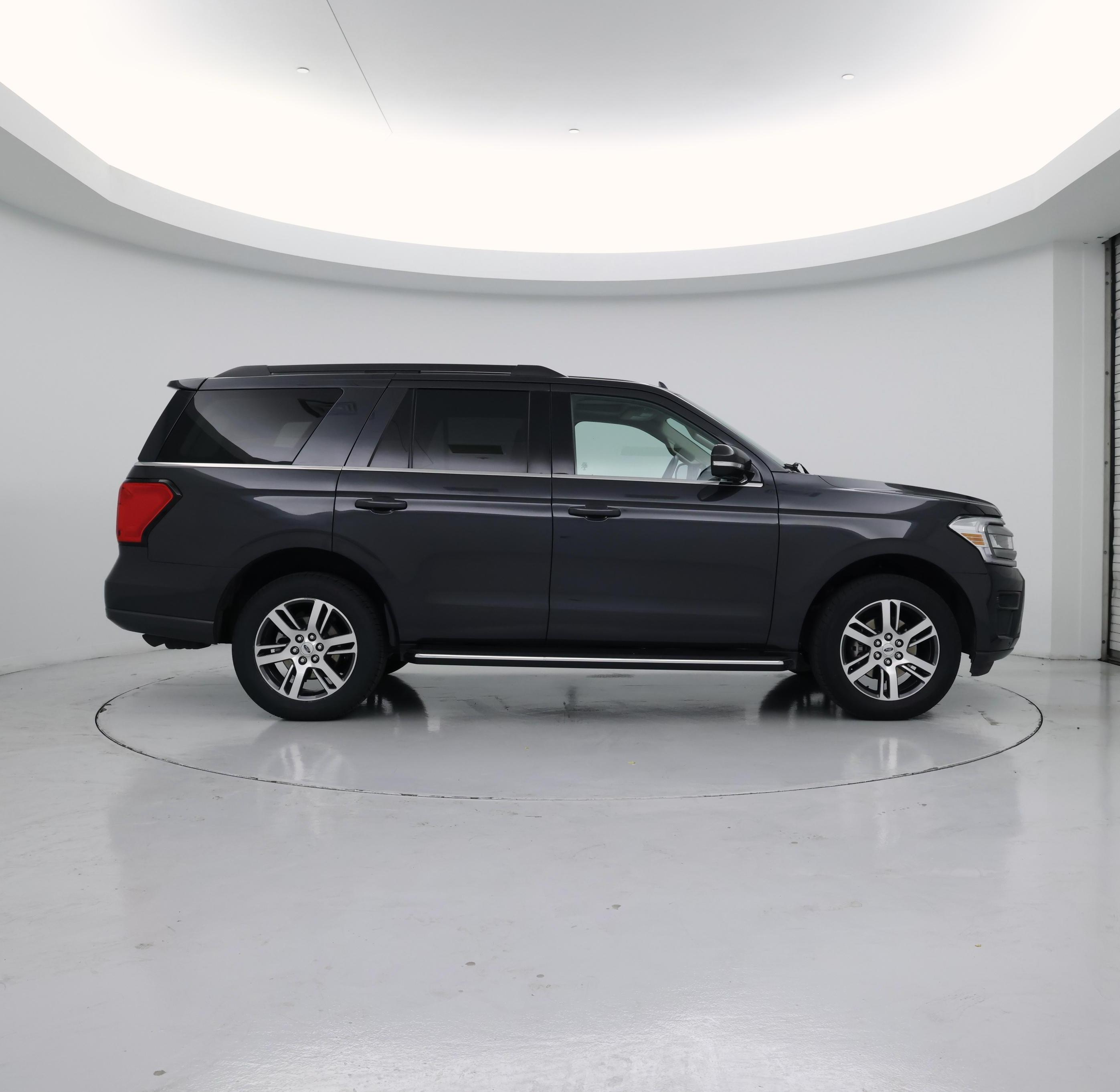 Thumbnail: 2022 Ford Expedition - 7