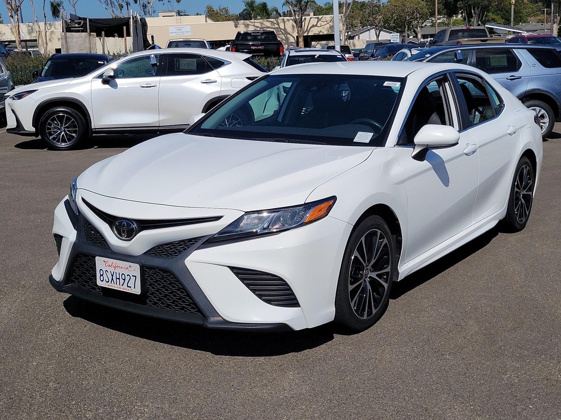 Thumbnail: 2020 Toyota Camry - 3