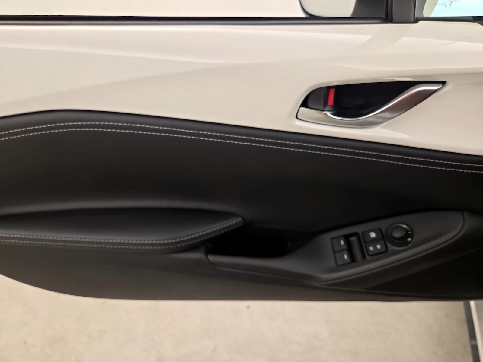 2020 Mazda MX-5 Miata RF 100TH Anniversary - Photo 13