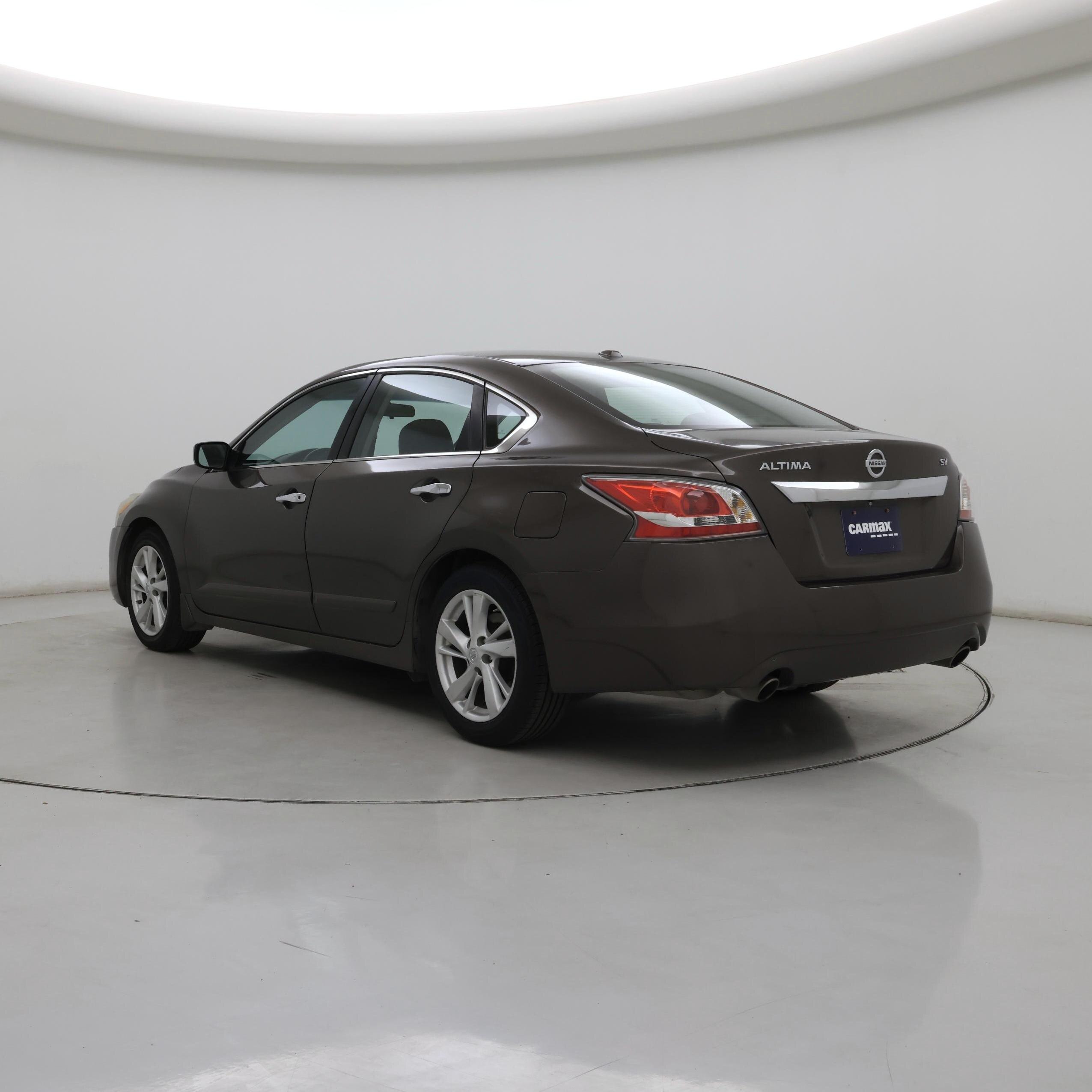 Thumbnail: 2015 Nissan Altima - 2