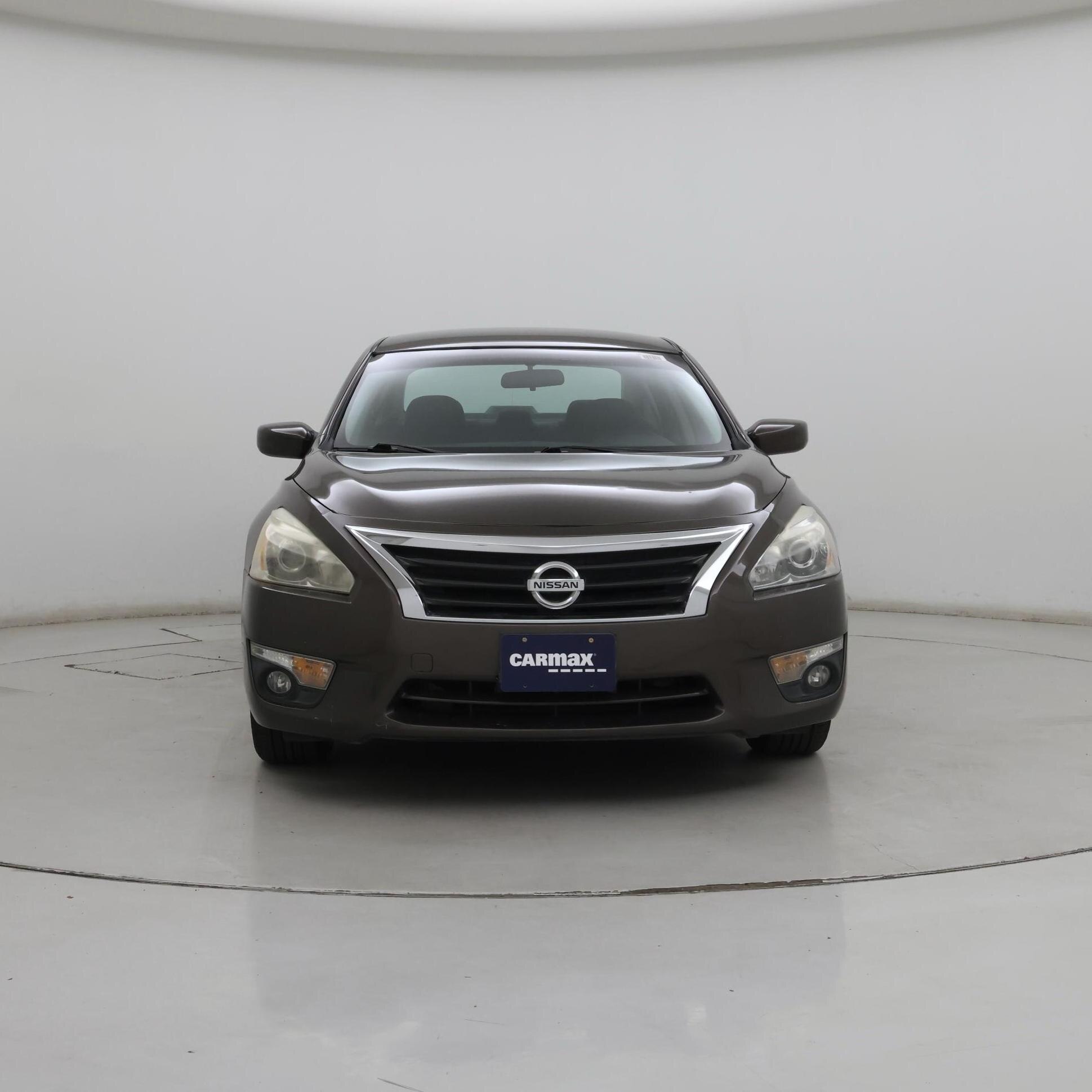 Thumbnail: 2015 Nissan Altima - 5