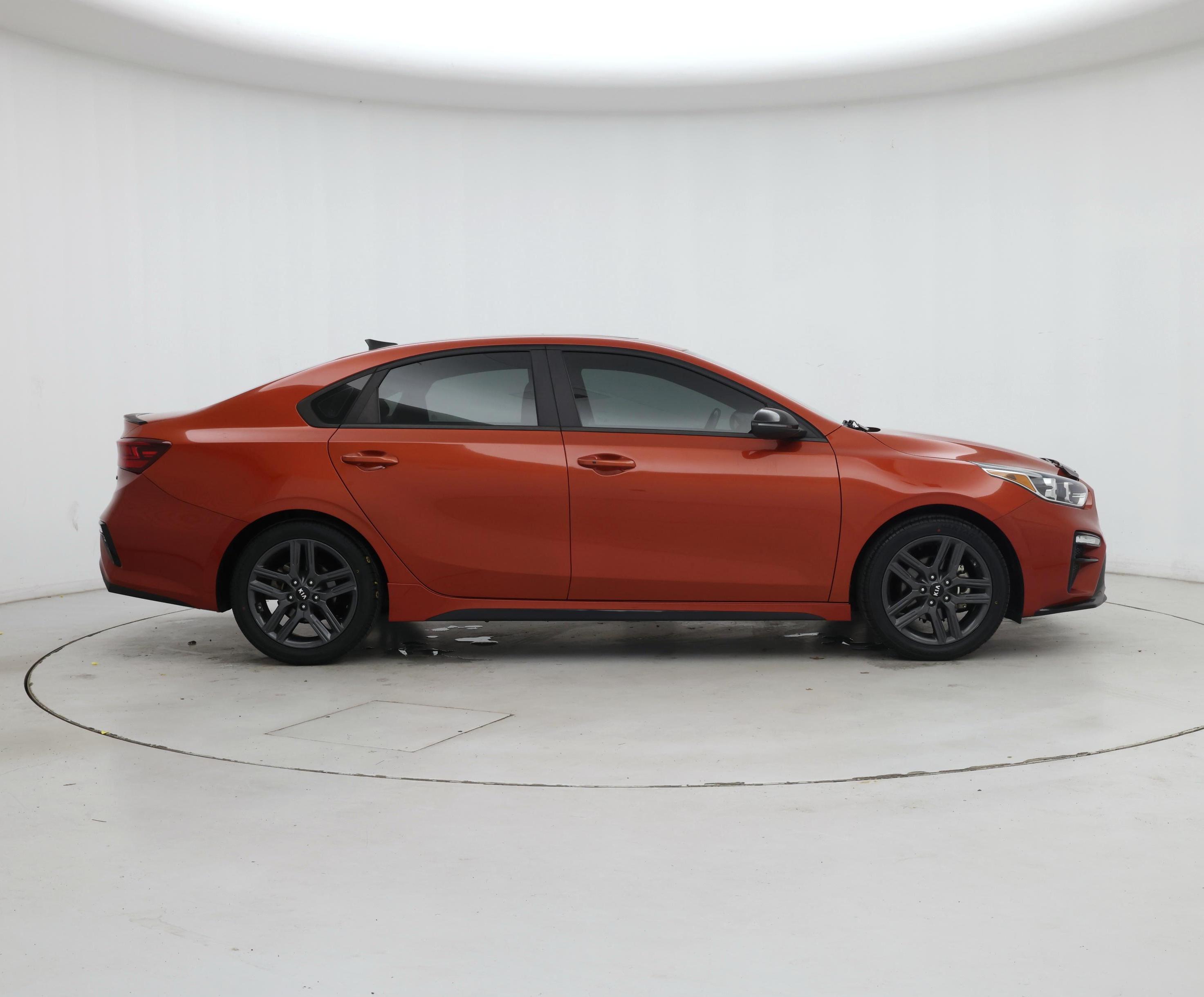 Thumbnail: 2021 Kia Forte - 7