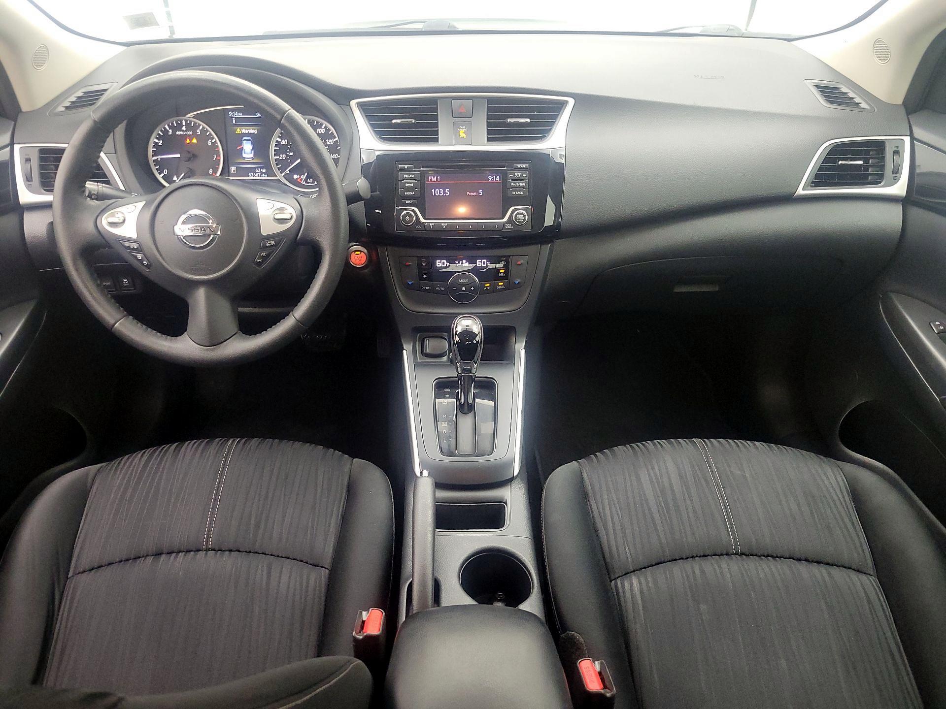 Thumbnail: 2018 Nissan Sentra - 9