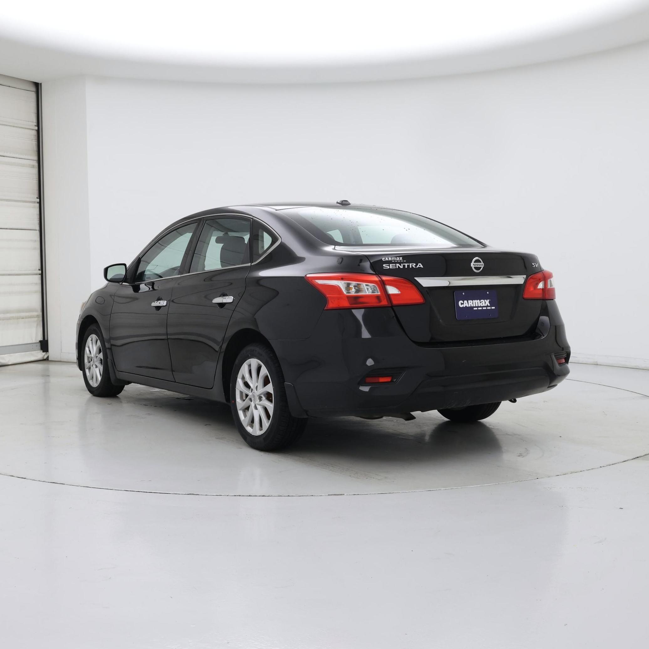Thumbnail: 2018 Nissan Sentra - 2