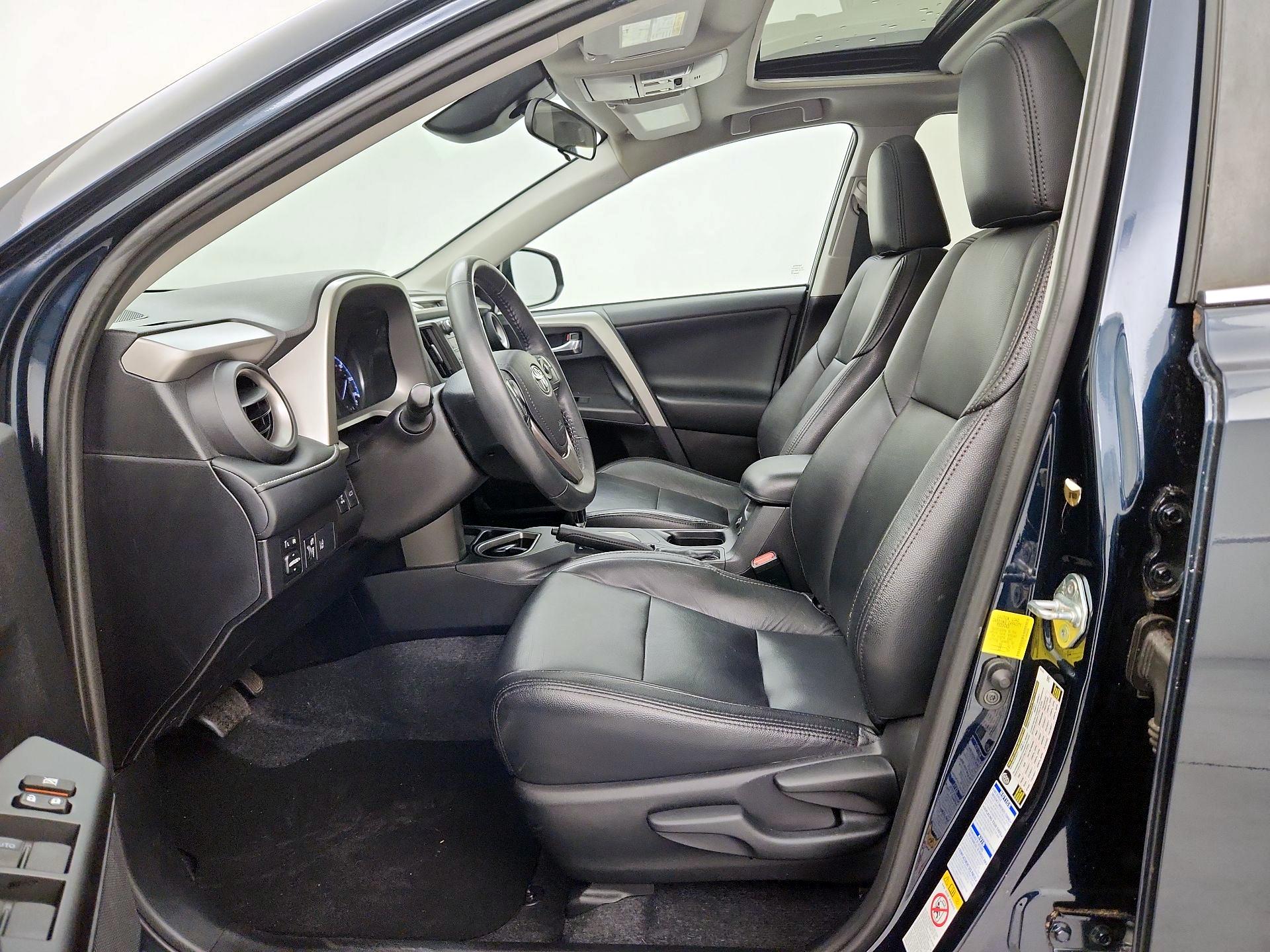 Thumbnail: 2017 Toyota RAV4 - 11