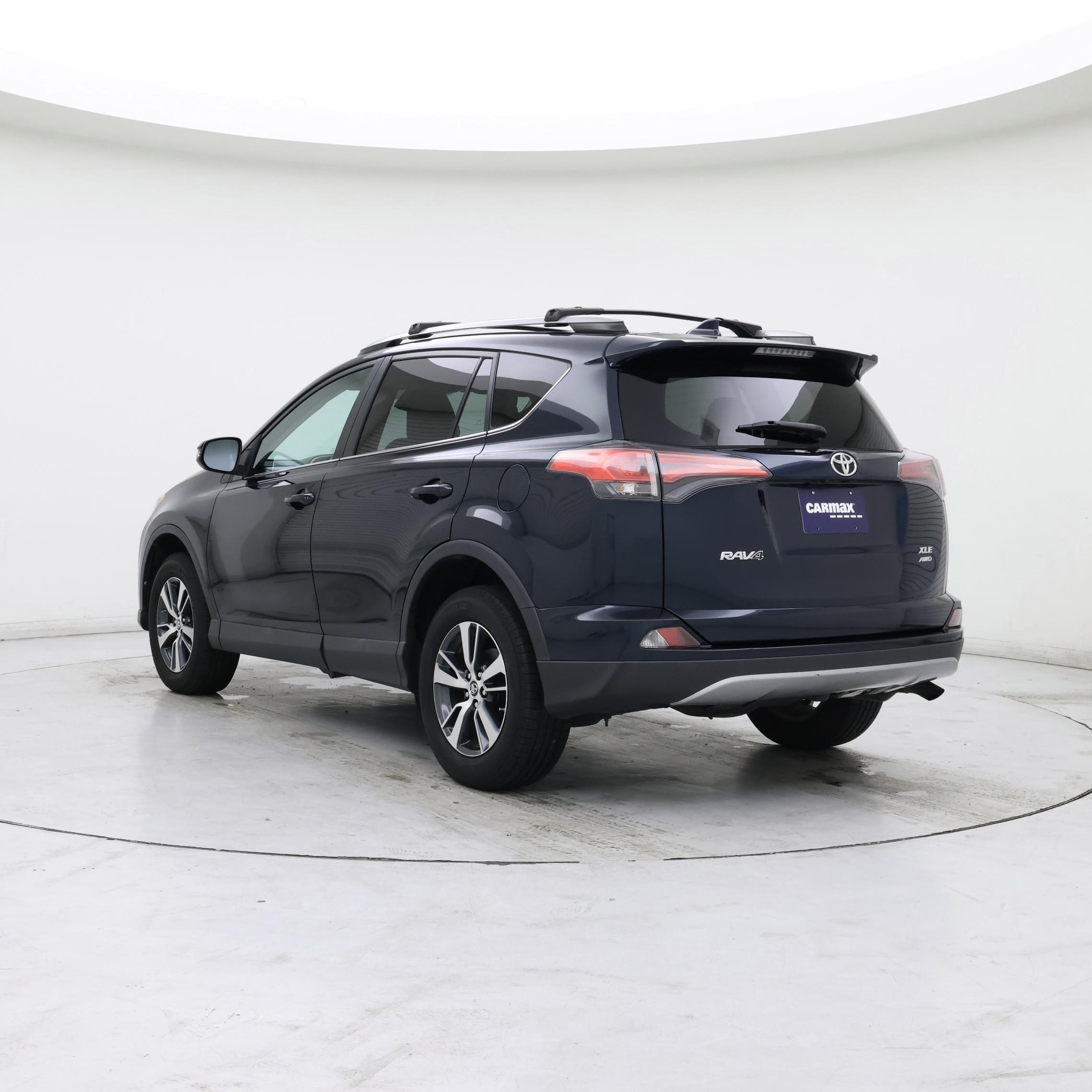Thumbnail: 2017 Toyota RAV4 - 2