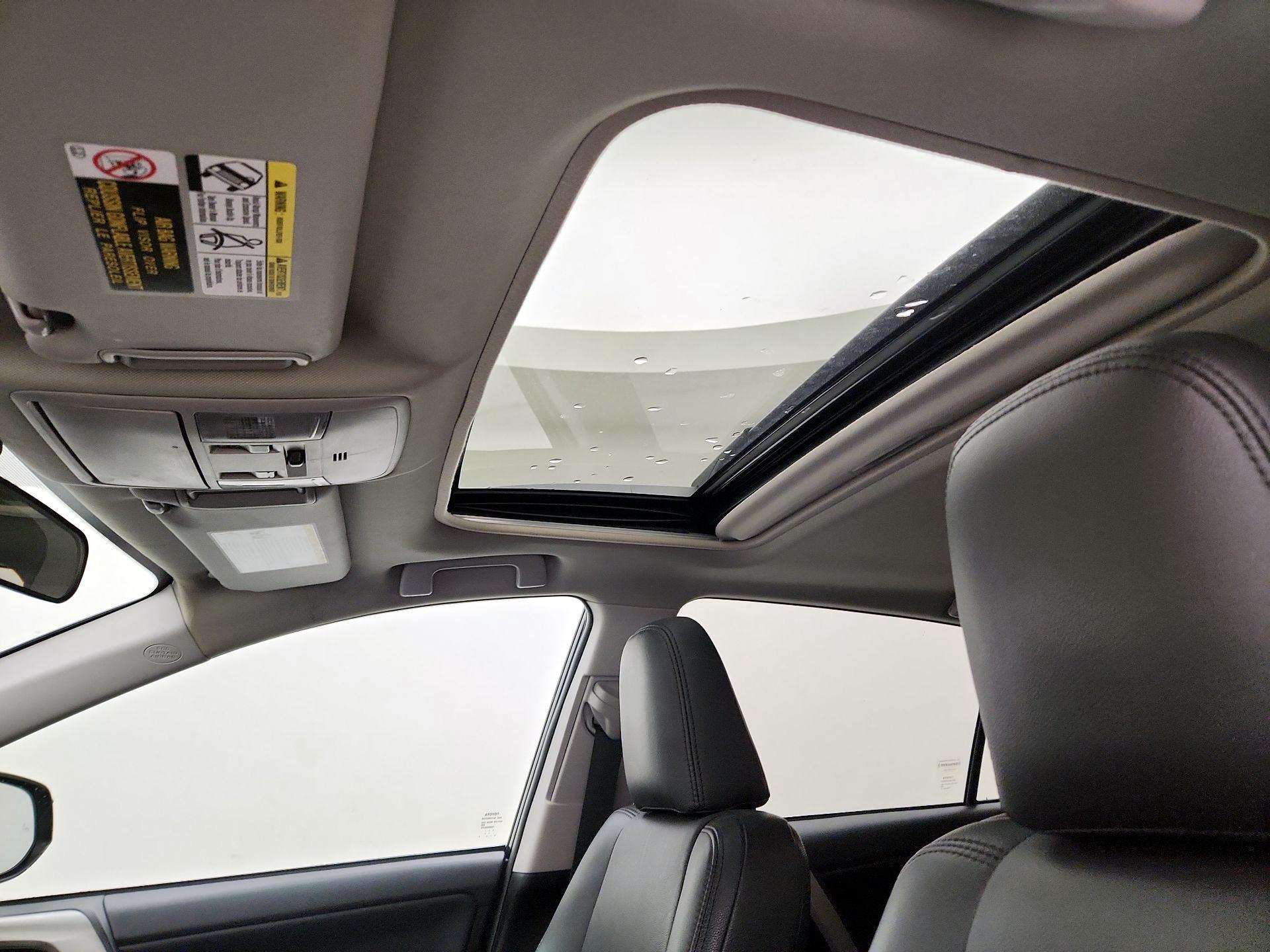 Thumbnail: 2017 Toyota RAV4 - 19