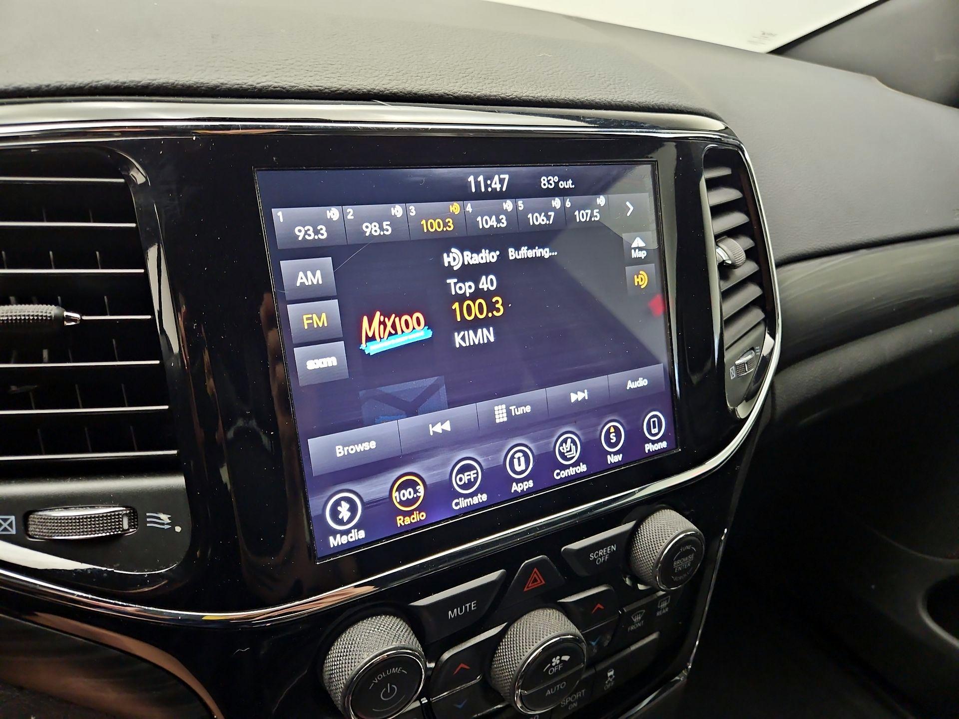 Thumbnail: 2019 Jeep Grand Cherokee - 16