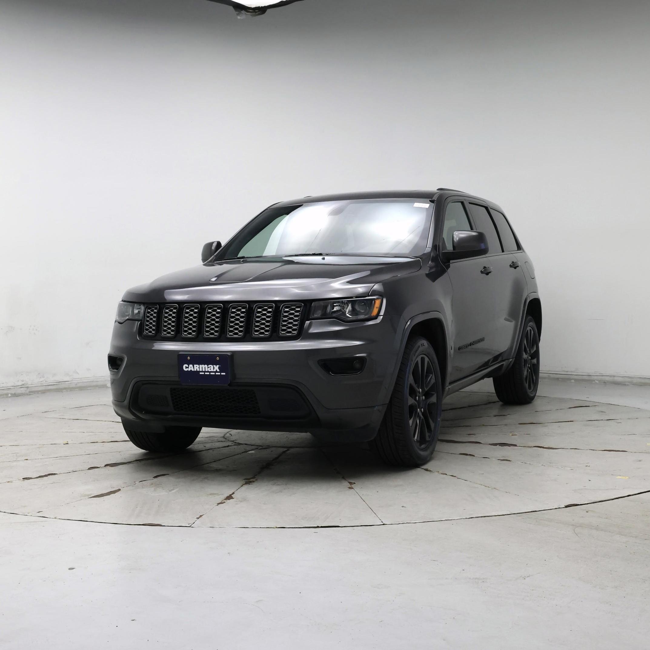 Thumbnail: 2019 Jeep Grand Cherokee - 4