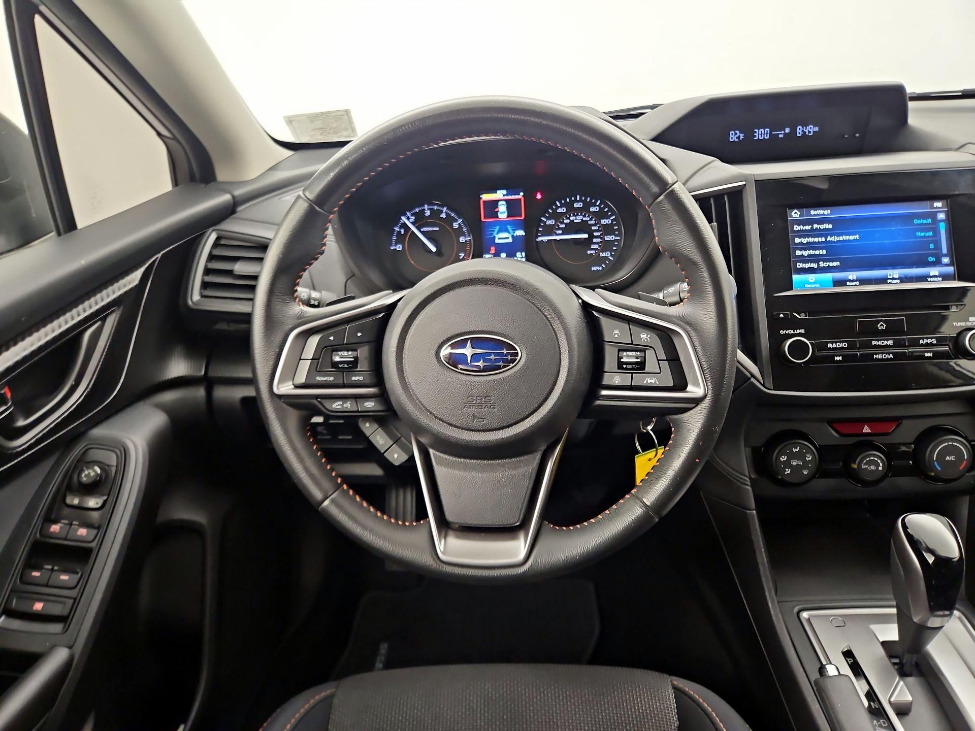 Thumbnail: 2019 Subaru Crosstrek - 10