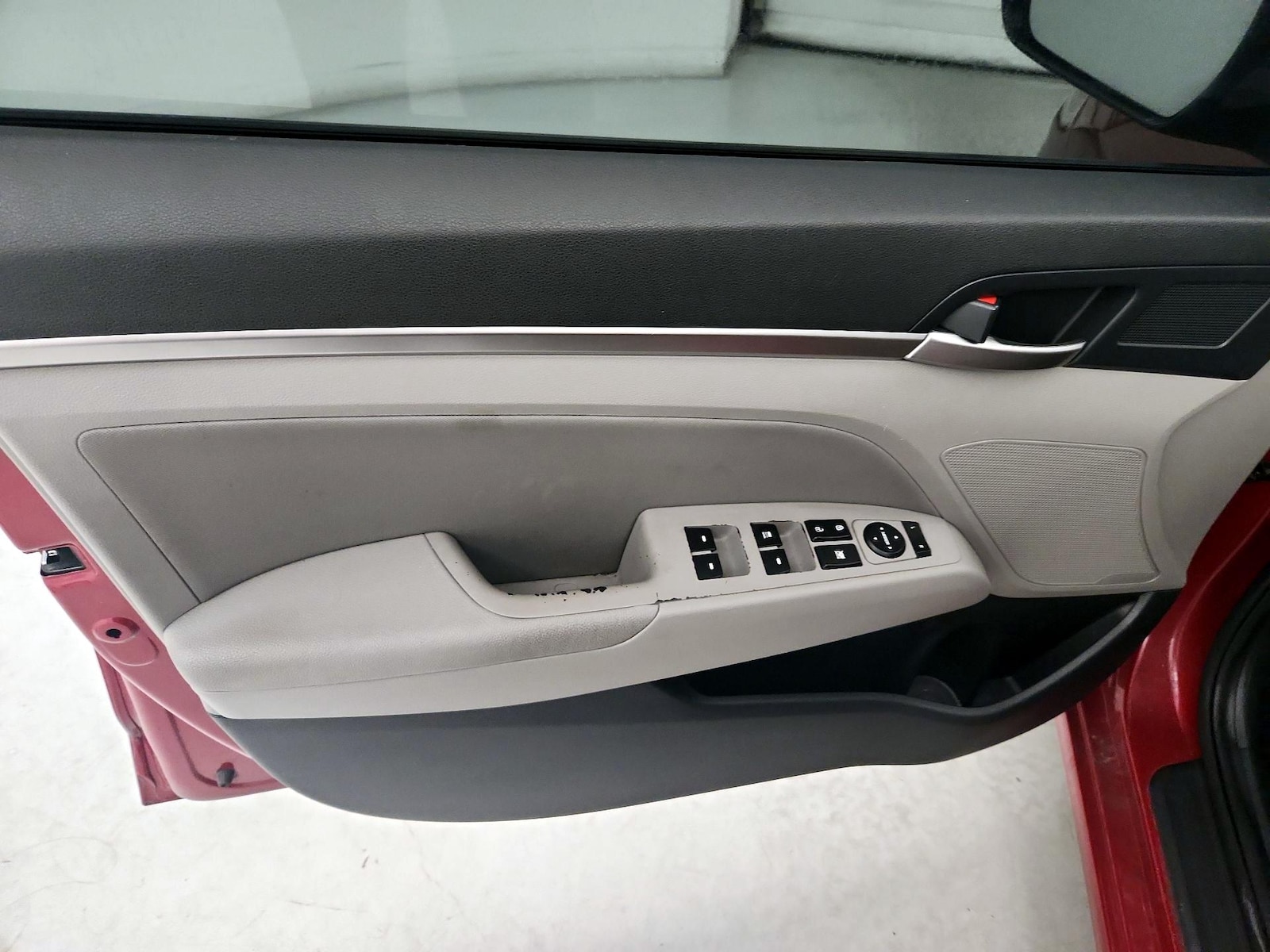 2020 Hyundai Elantra SEL - Photo 13