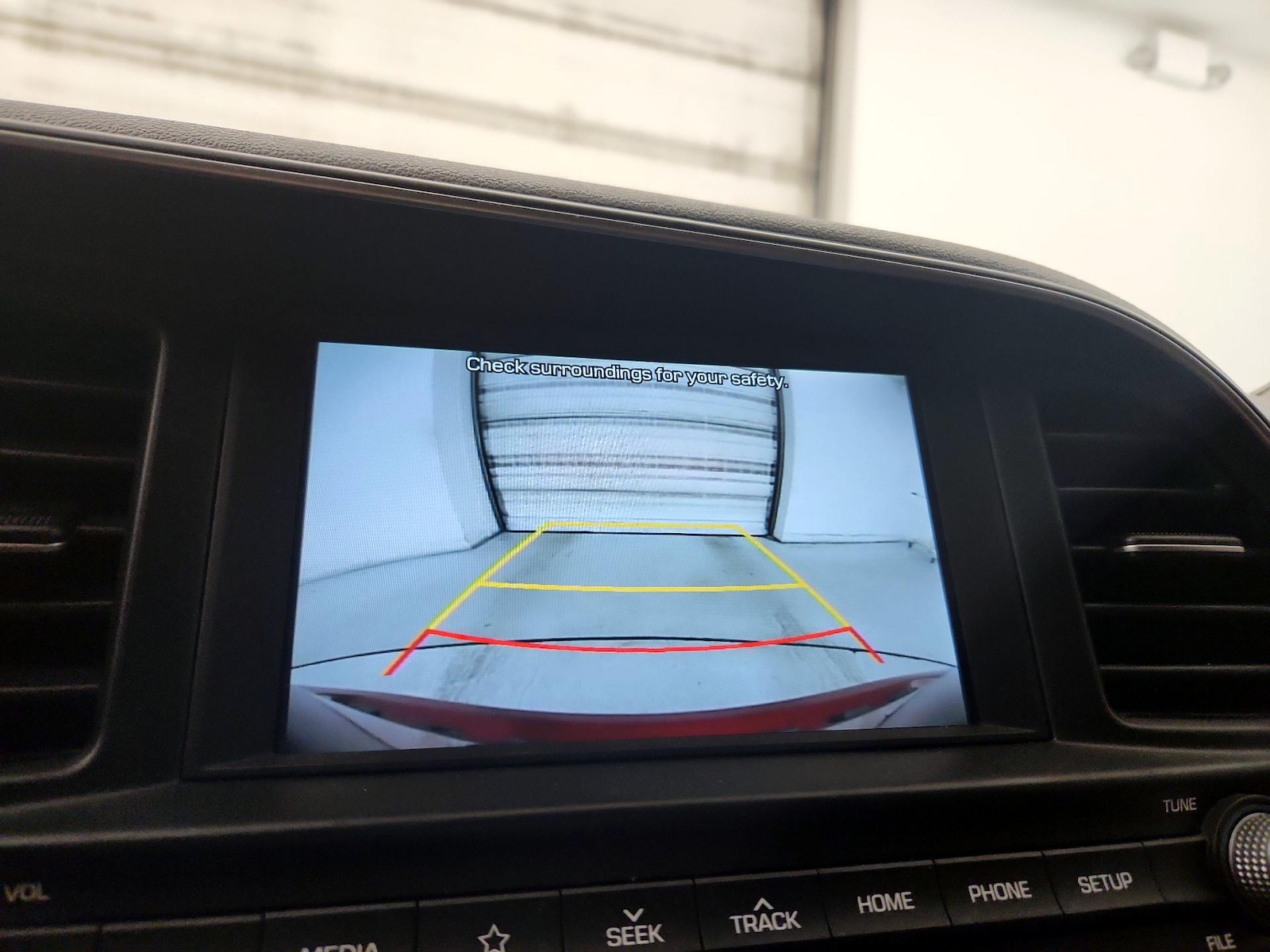 2020 Hyundai Elantra SEL - Photo 15