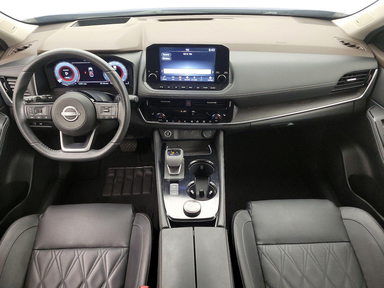 Apple CarPlay® & Android Auto™