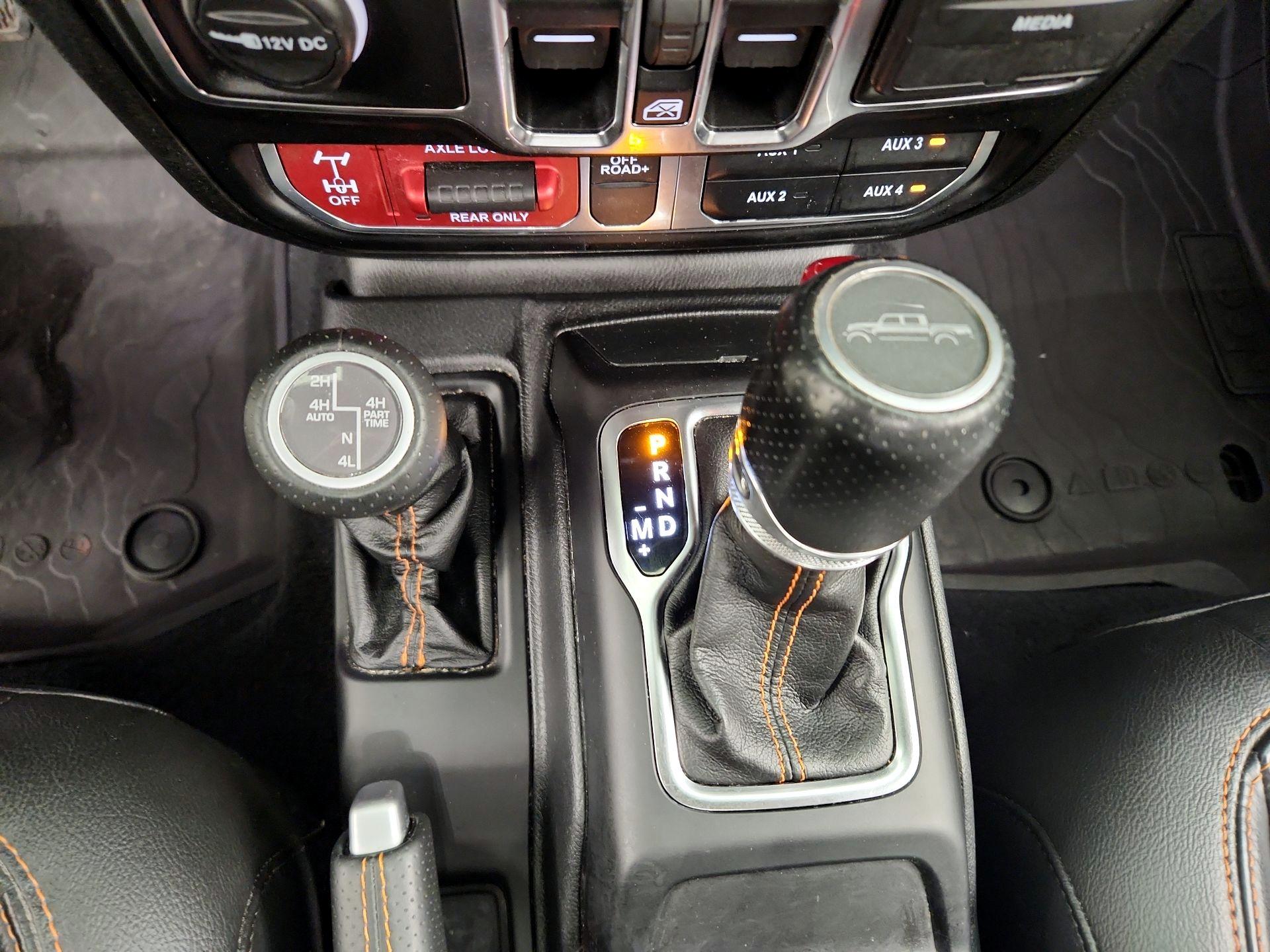 Thumbnail: 2021 Jeep Gladiator - 18