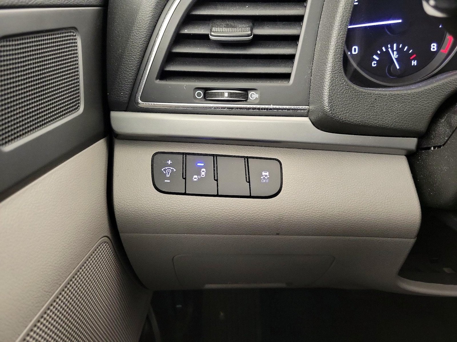 2018 Hyundai Elantra SEL - Photo 14