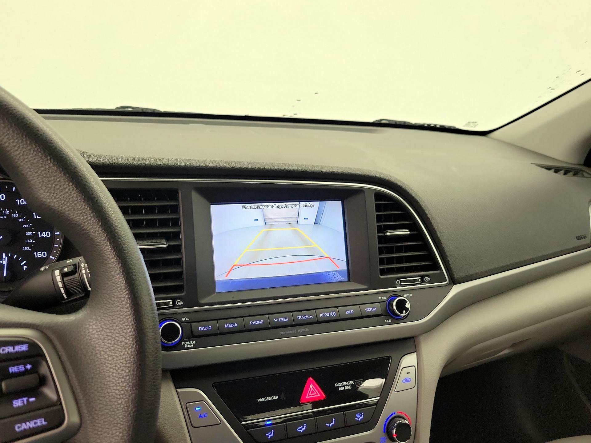 Thumbnail: 2018 Hyundai Elantra - 14