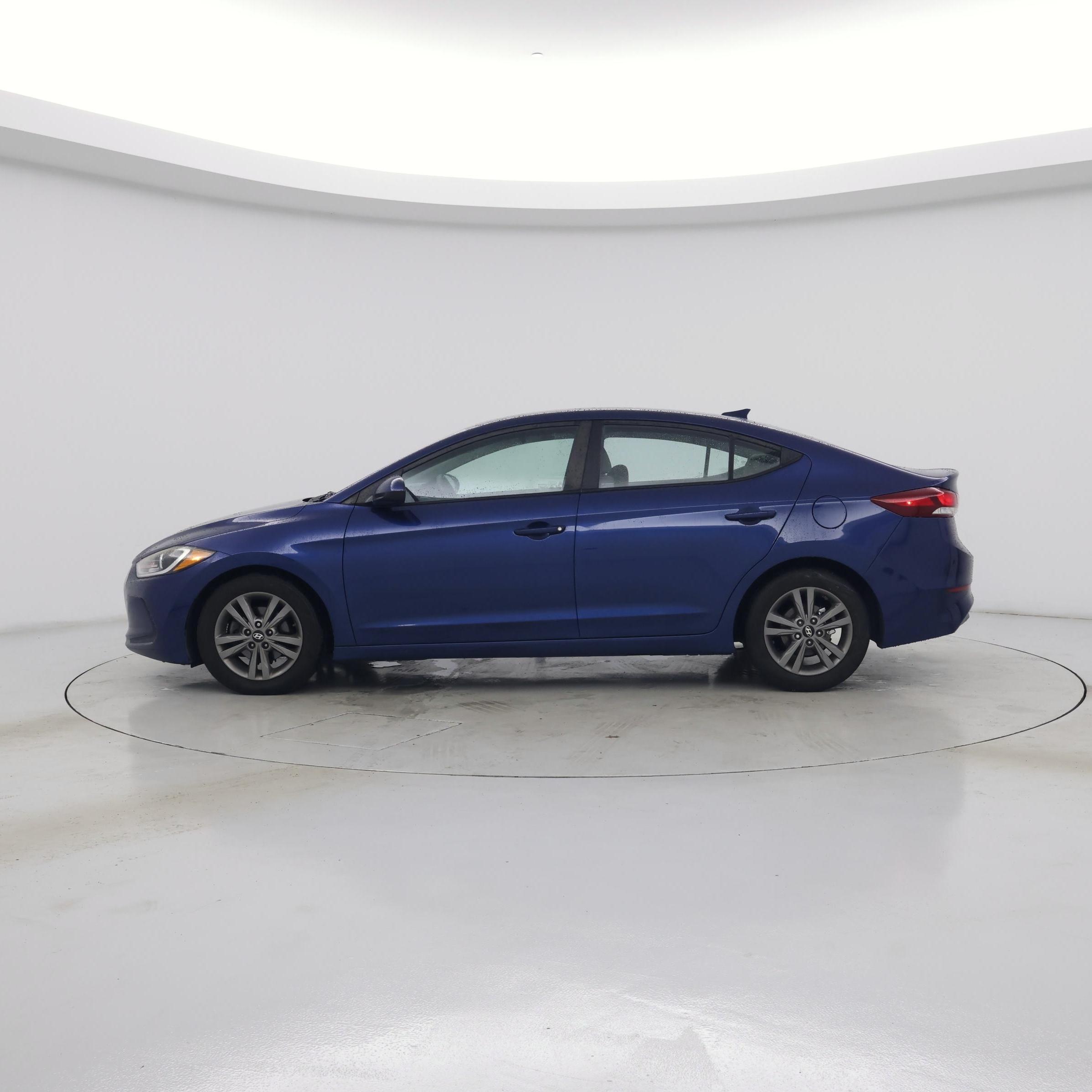 Thumbnail: 2018 Hyundai Elantra - 3