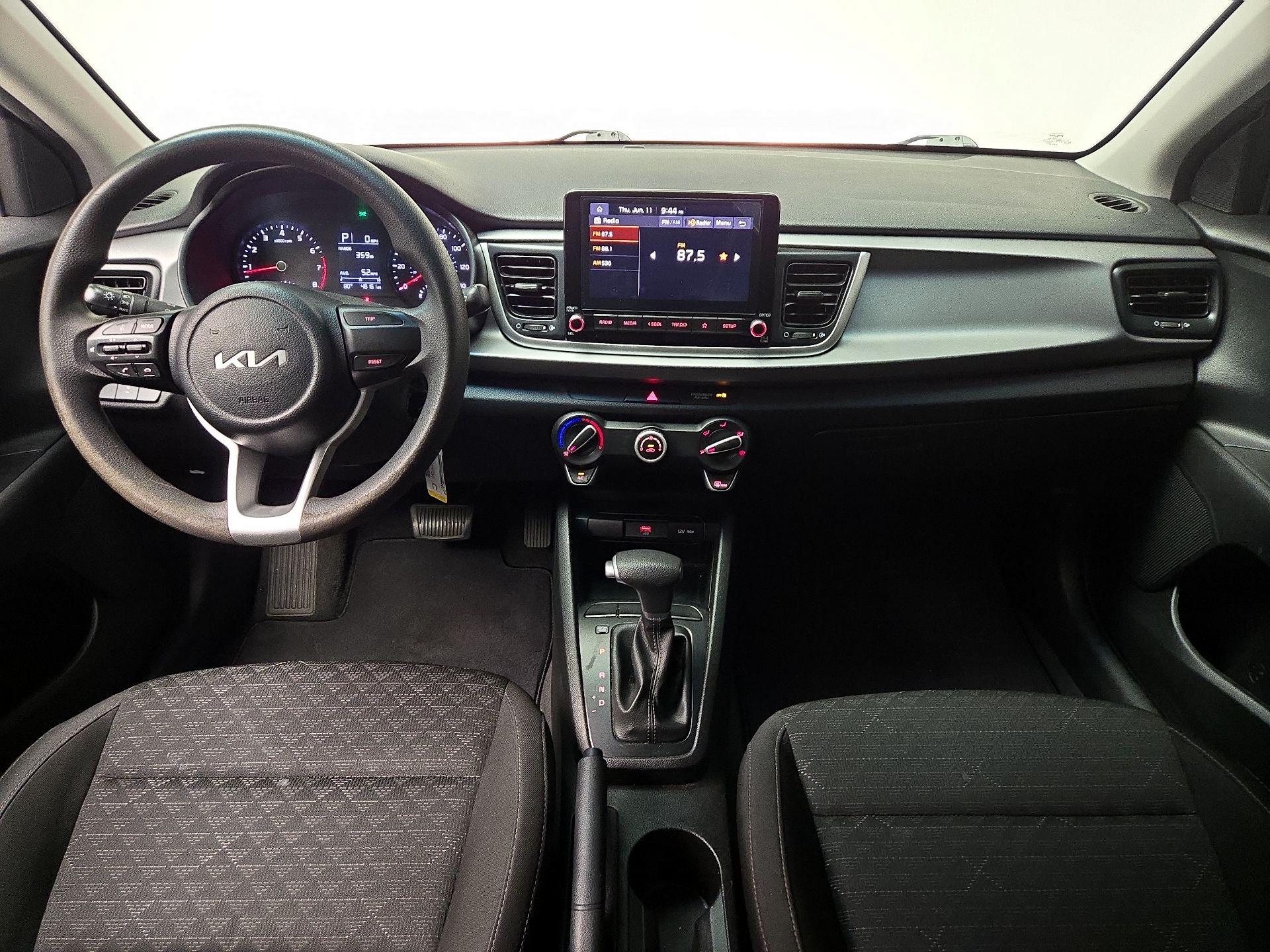 Thumbnail: 2023 Kia Rio - 9
