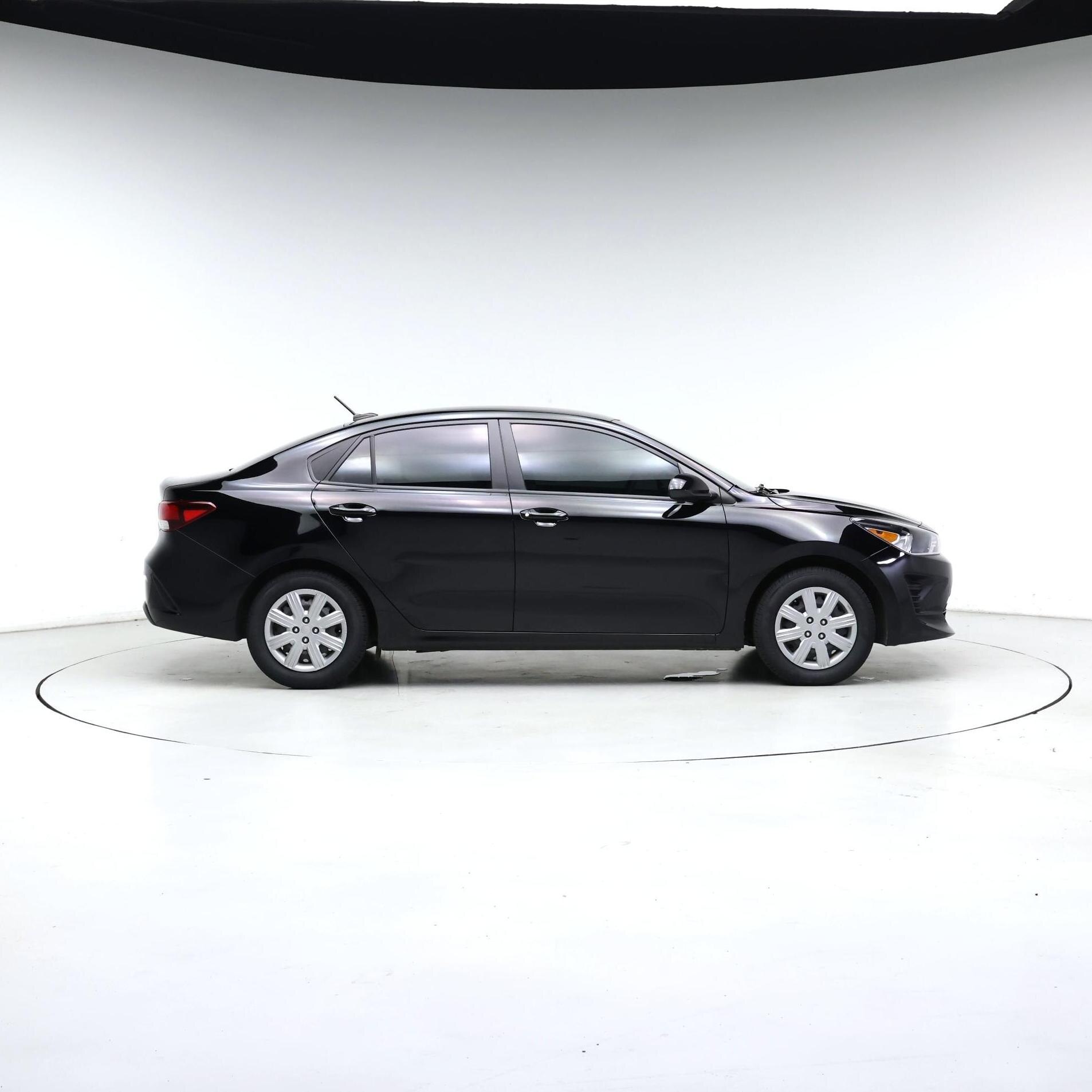 Thumbnail: 2023 Kia Rio - 7