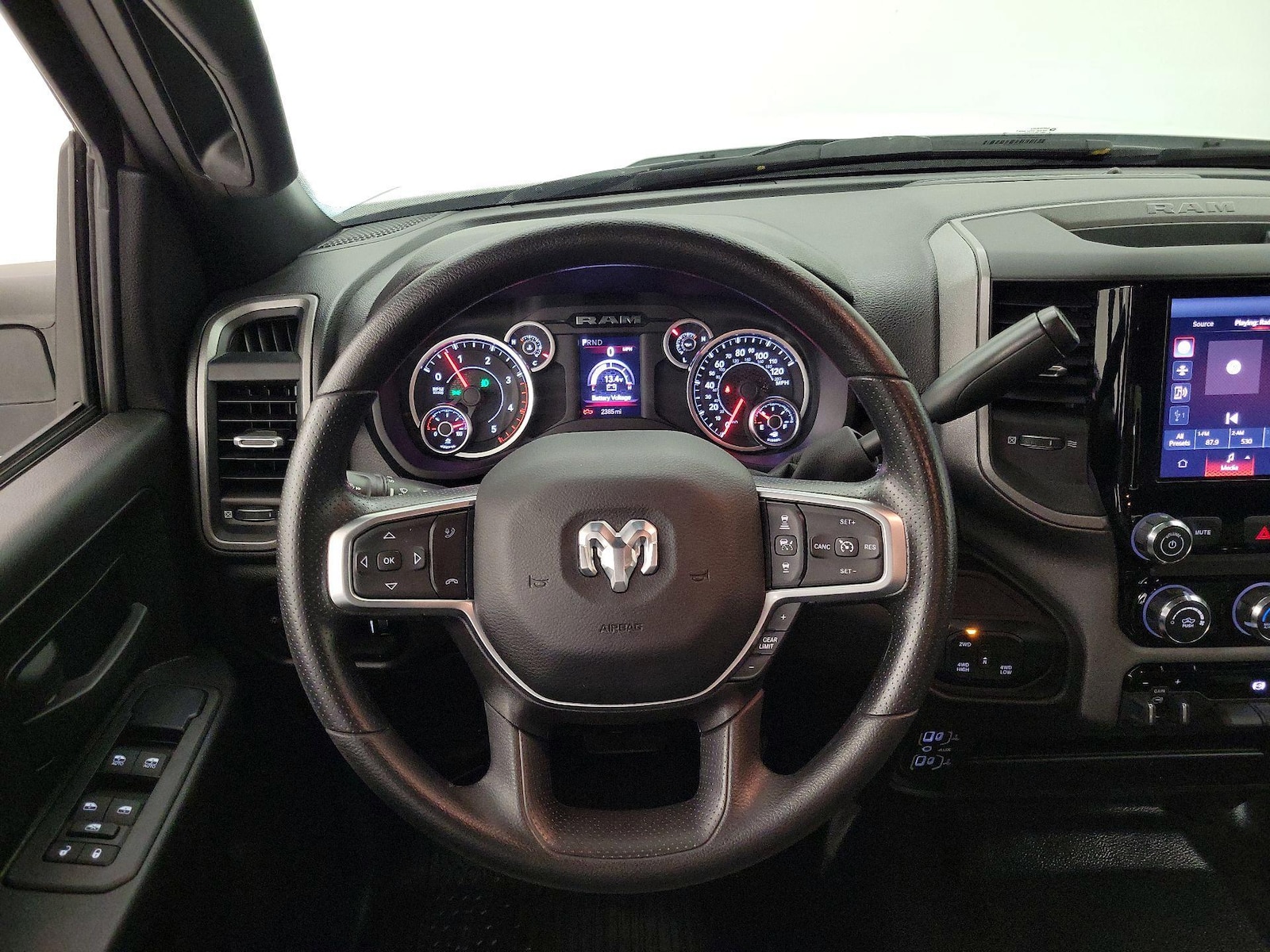 2025 RAM Ram 3500 Pickup Tradesman - Photo 11