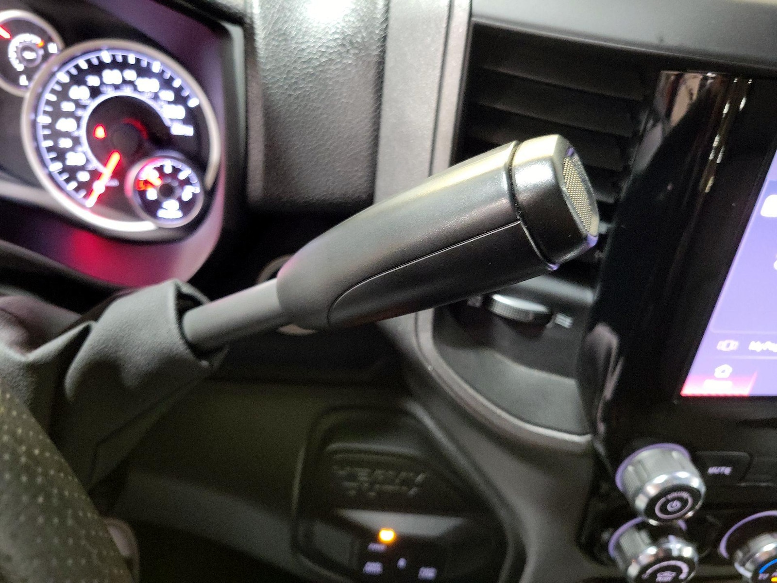 2025 RAM Ram 3500 Pickup Tradesman - Photo 18