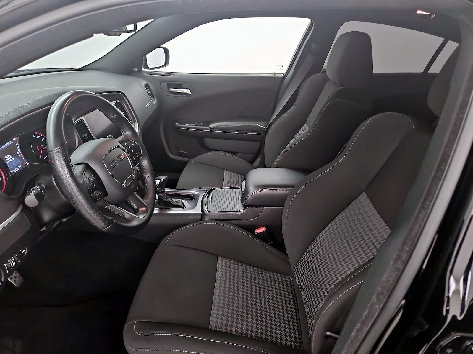 2021 Dodge Charger R/T - Photo 12