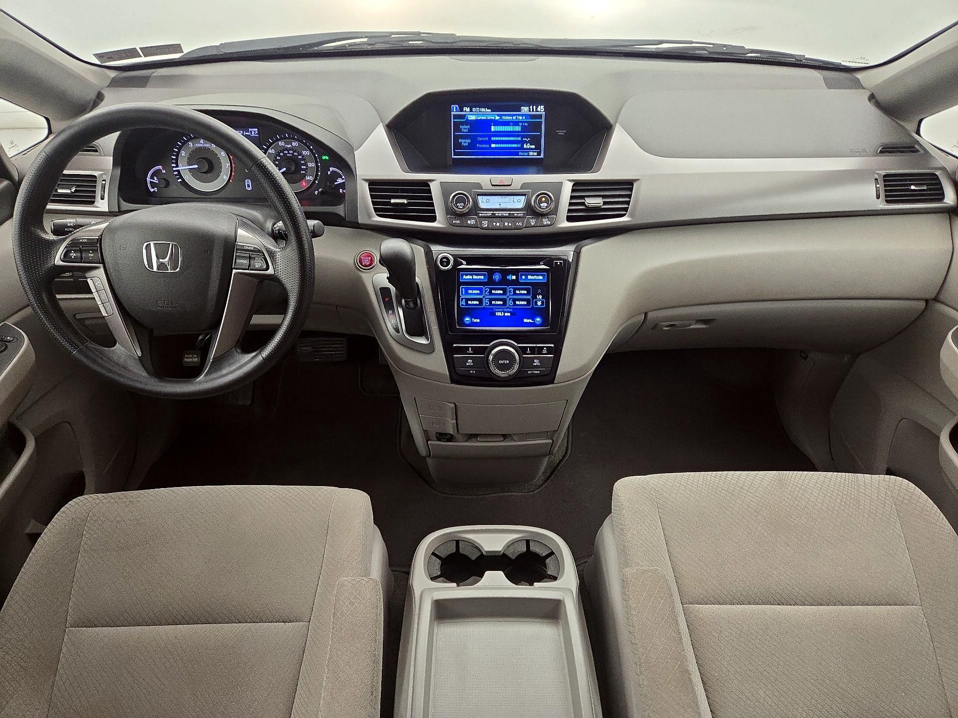 Thumbnail: 2015 Honda Odyssey - 9