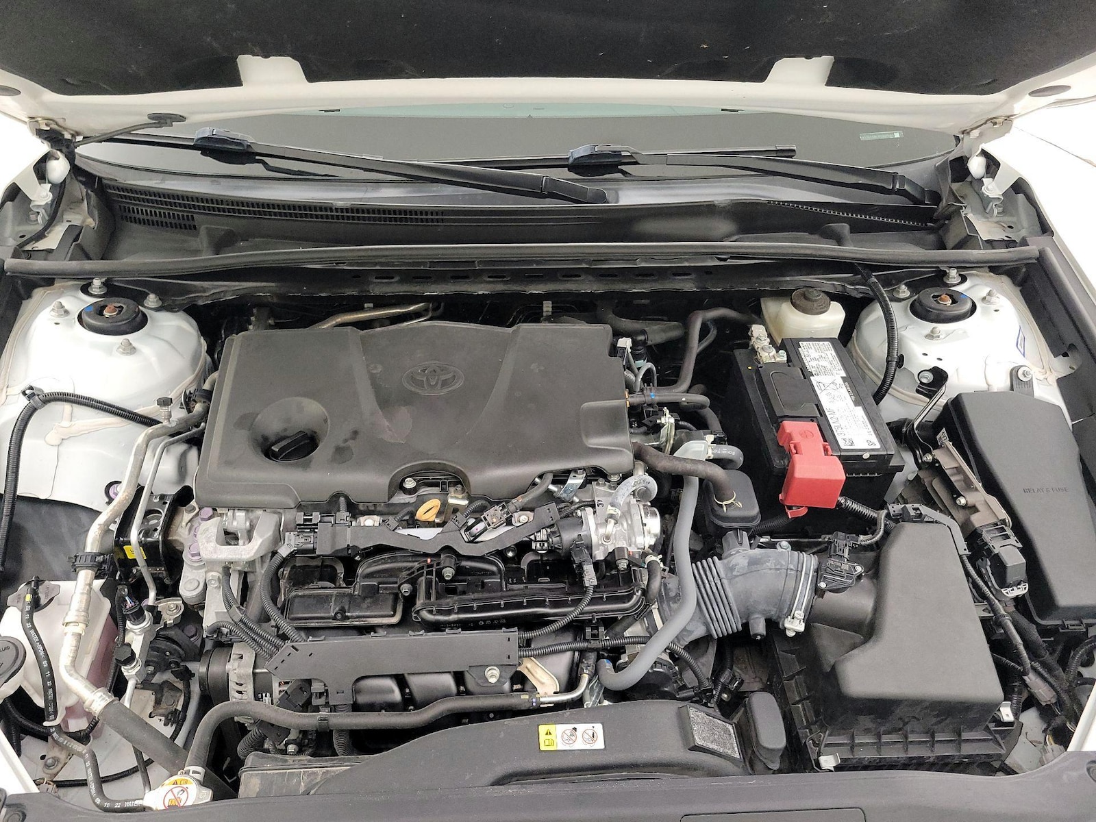 2023 Toyota Camry SE - Photo 22