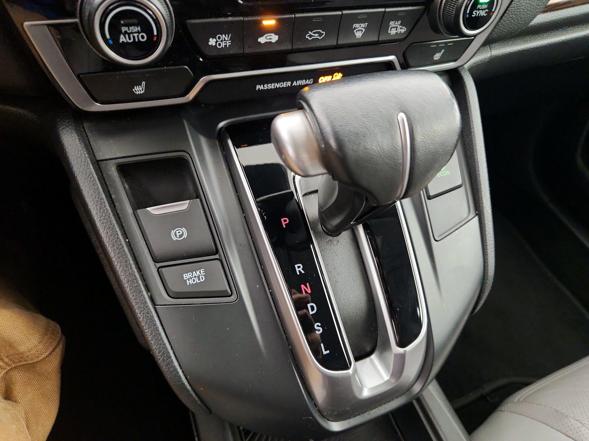Thumbnail: 2019 Honda CR-V - 17