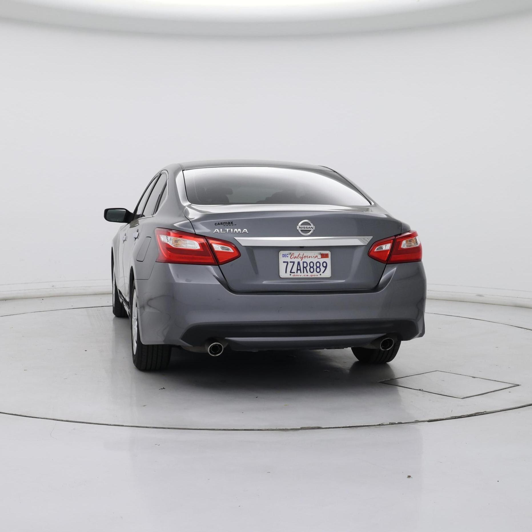 Thumbnail: 2017 Nissan Altima - 6