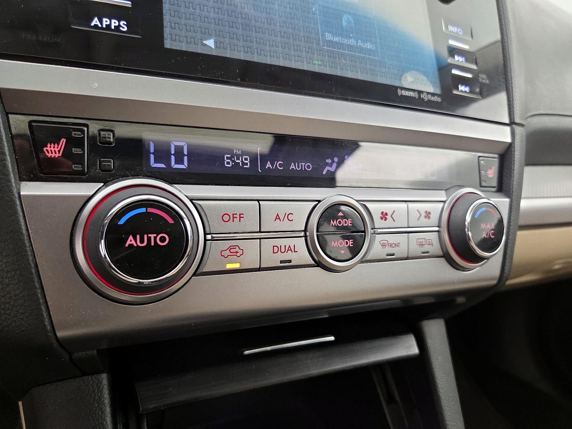 Thumbnail: 2015 Subaru Legacy - 16